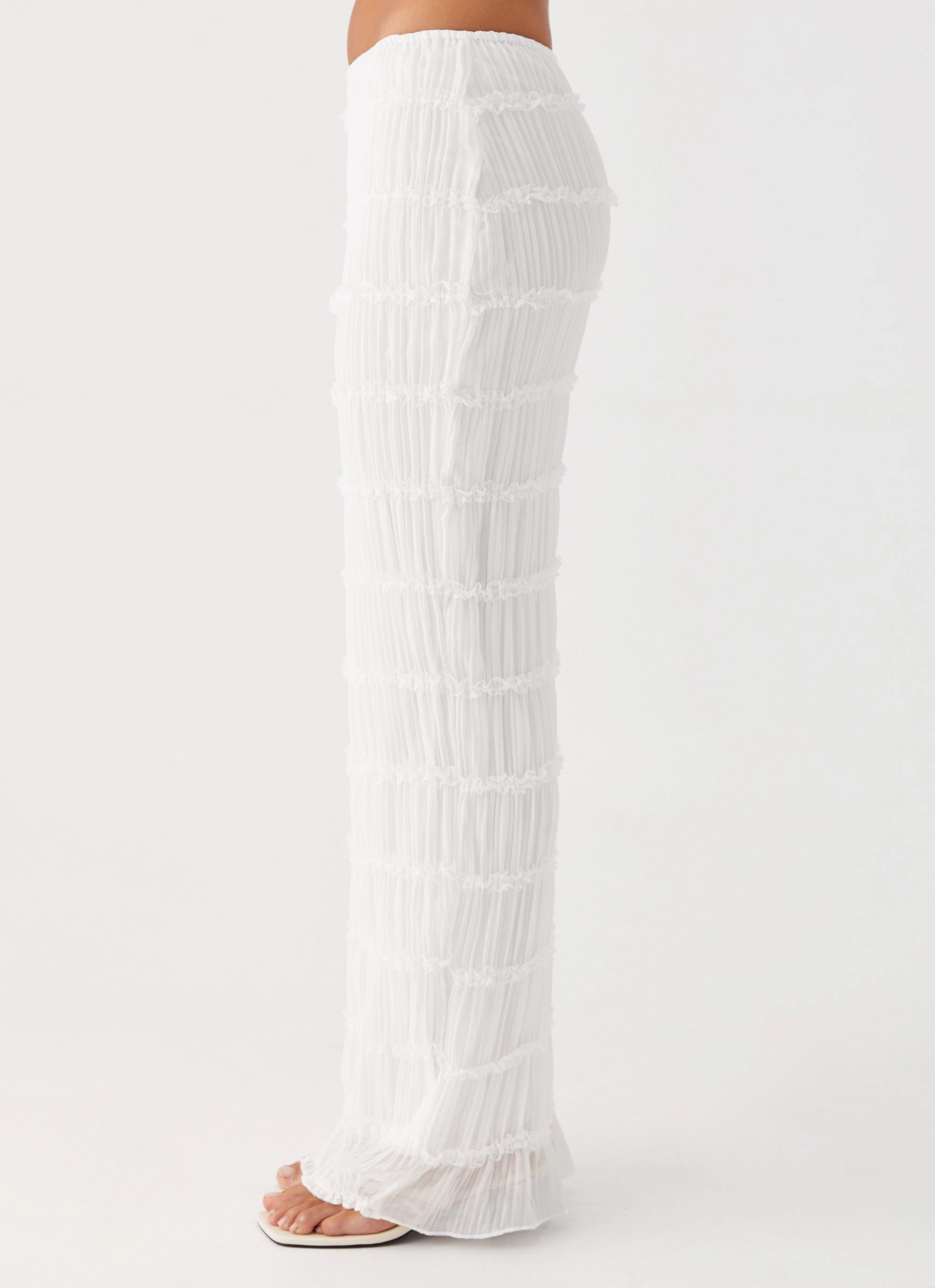 Daydreaming Low Rise Maxi Skirt - White Adjustable Fastening