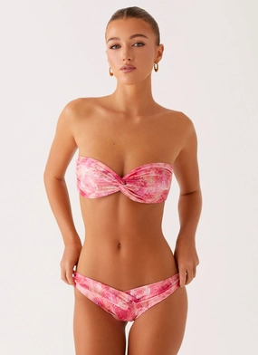 Curvy Delta Bandeau Bikini Top - Flamingo Fling