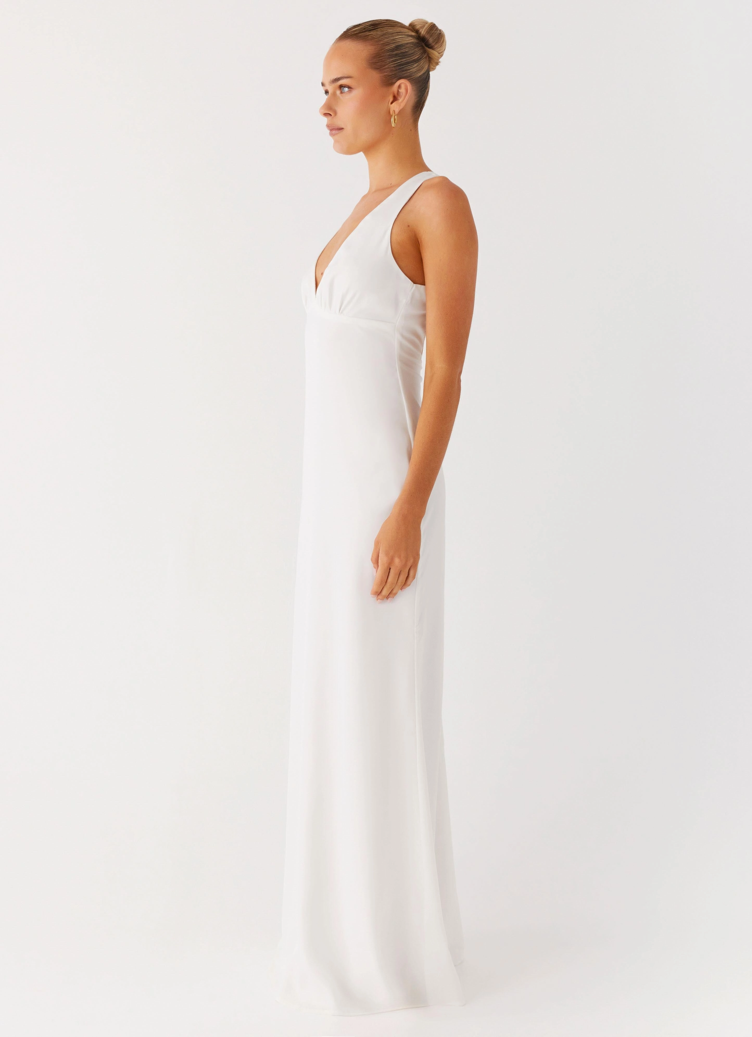 Desi Halterneck Maxi Dress - White Coastal Chic Inner lining