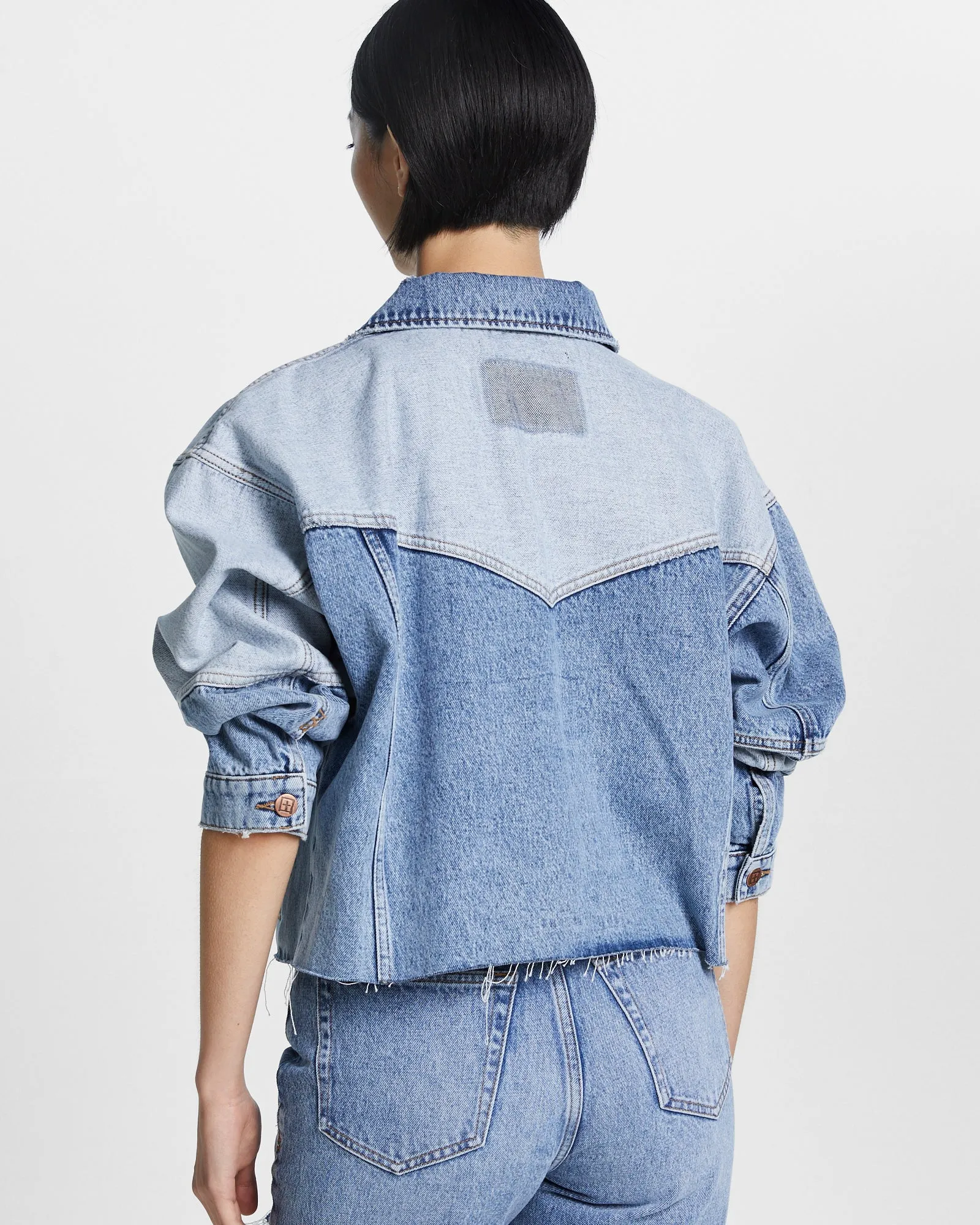 DESTINY JACKET LIFETIME suitable for runway events