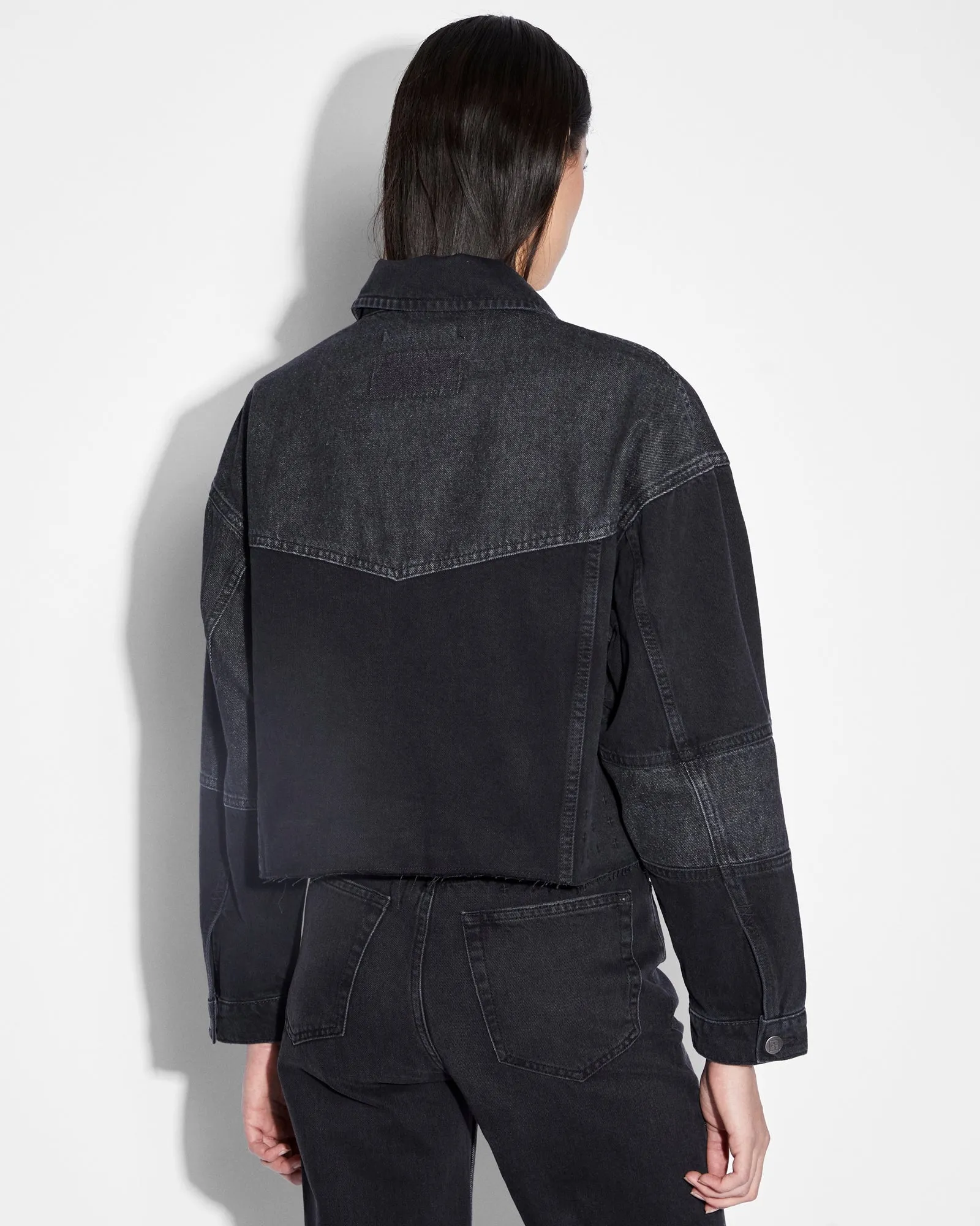 Durable Construction Travel Layer DESTINY JACKET NOIR