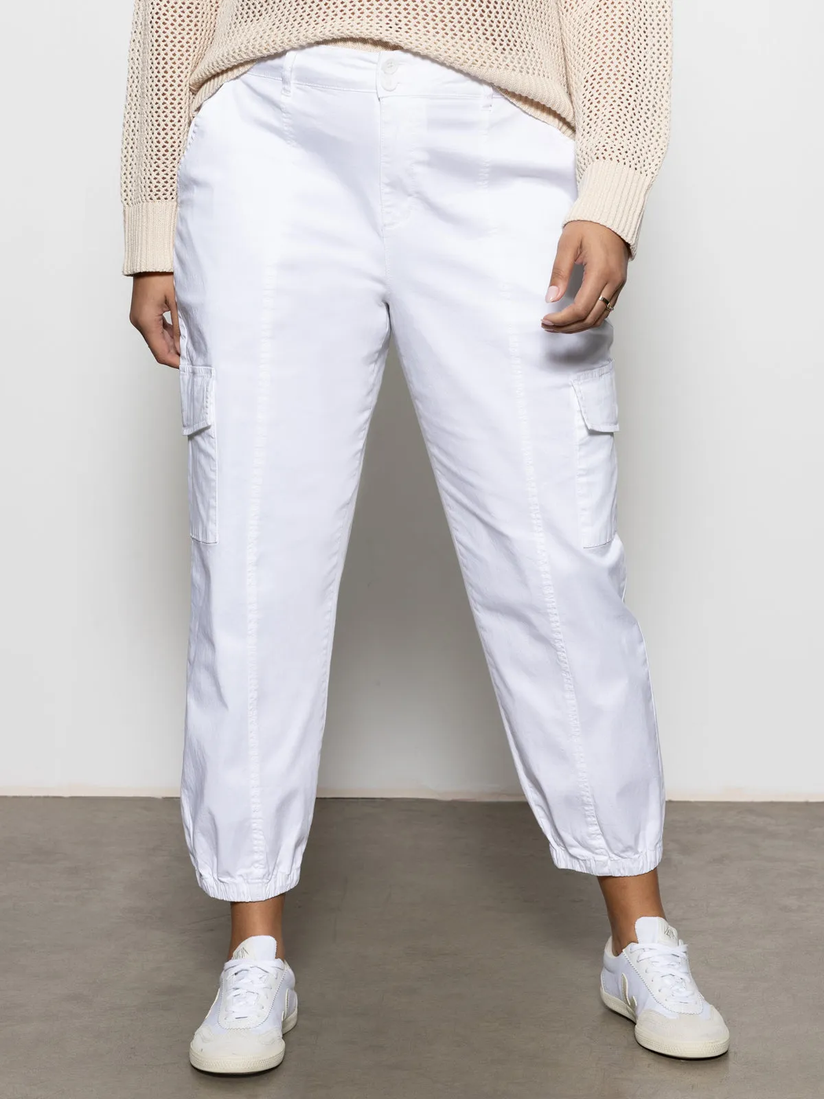Water Repellent Rebel Standard Rise Pant Brilliant White Extended Sizing