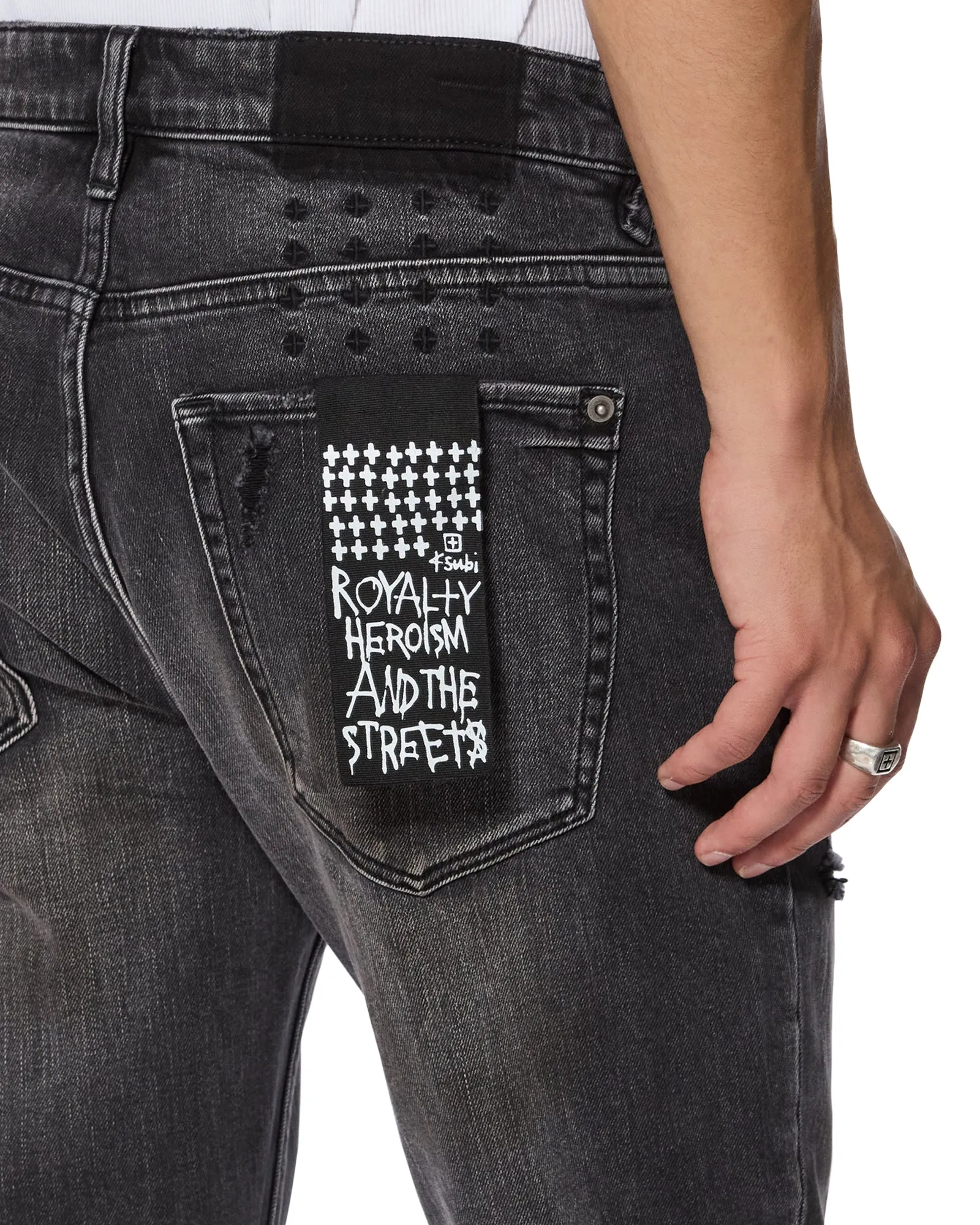 VAN WINKLE TORQUED CHAMBER BLACK Relaxed Style Outdoor Enthusiast Evening Stroll