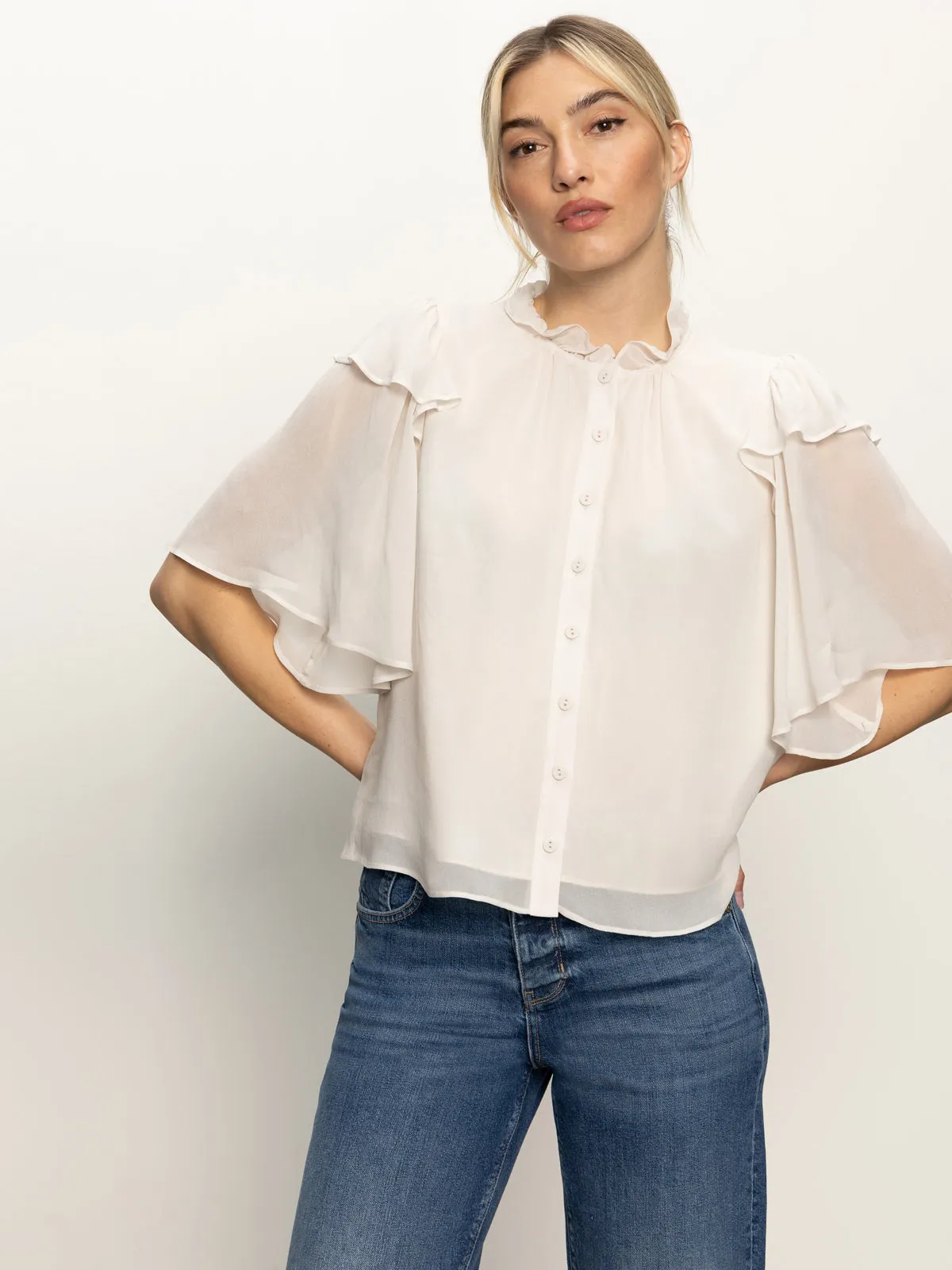 Chic Look Breathable mesh lining Deja Vu Blouse Light Oat