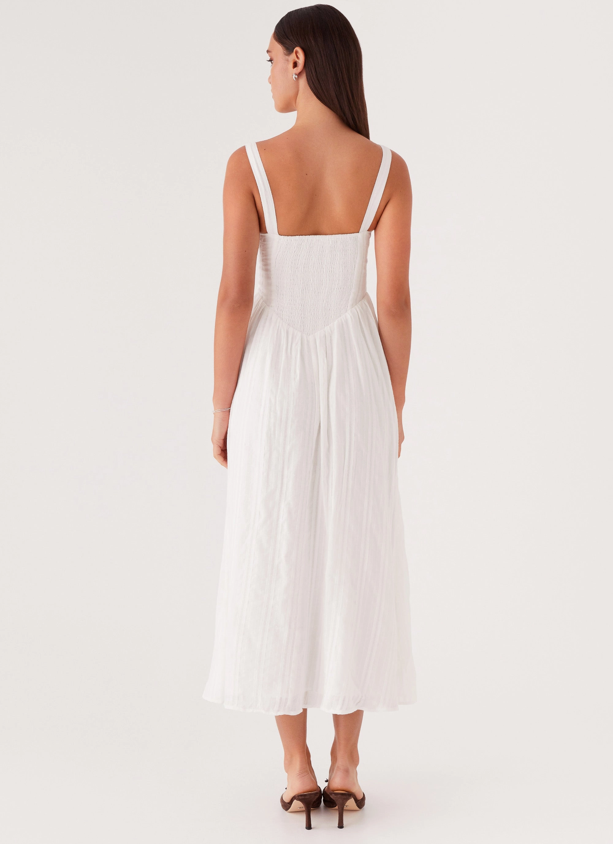 Feminine Vibe Pascuelle Midi Dress - White