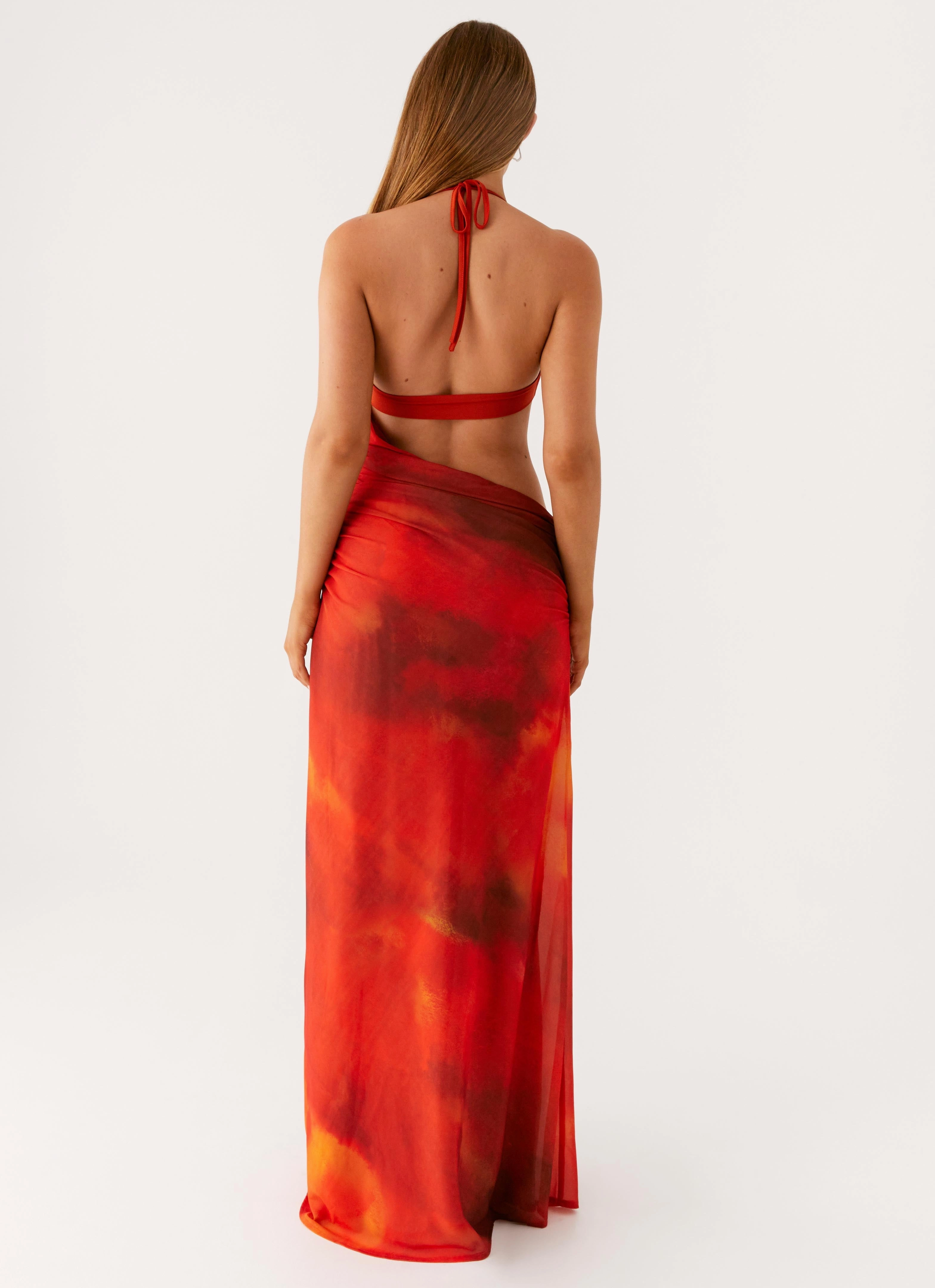 Elixis Maxi Dress - Scarlet Blur Light Motion Calm Texture