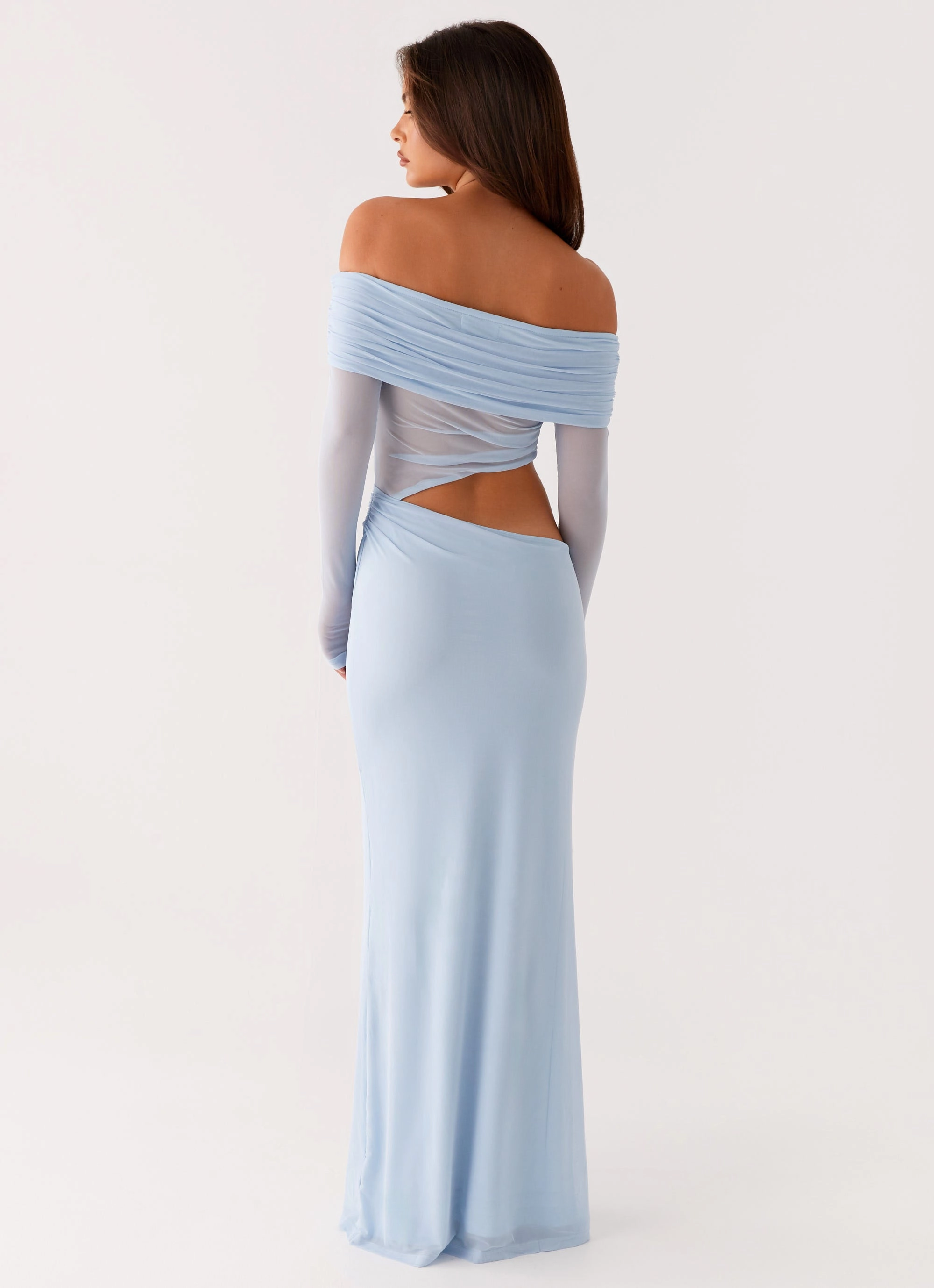 museum visit Aura Glow Emery Maxi Dress - Blue