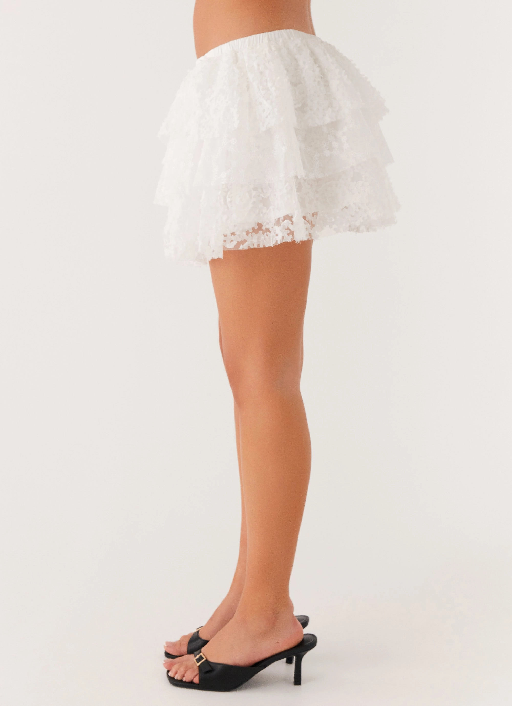 Erin Layered Mini Skirt - White Travel Friendly All Season Wear