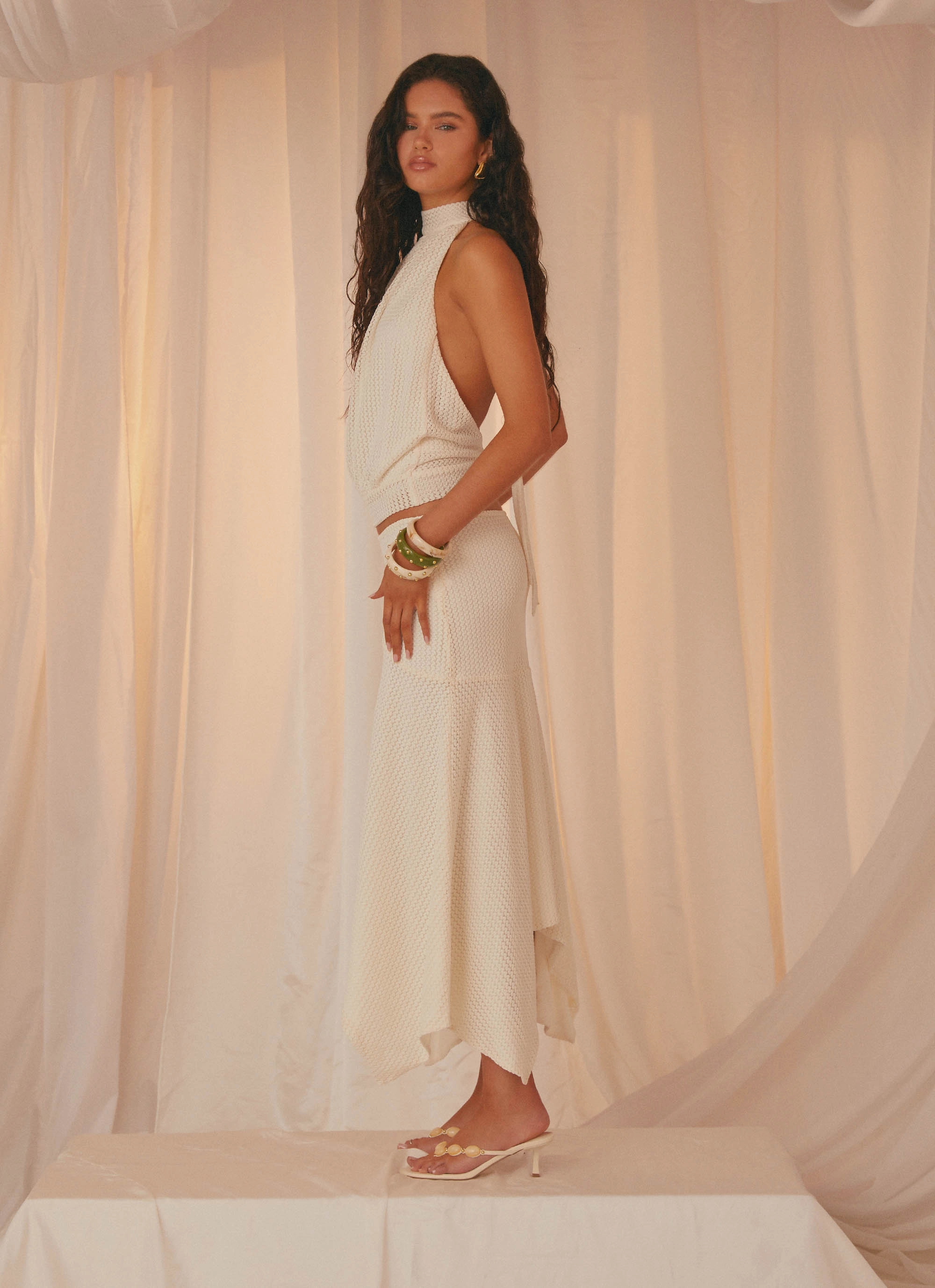 Evaden Low Rise Midi Skirt - Ivory Quick Access Zippers Soft Touch