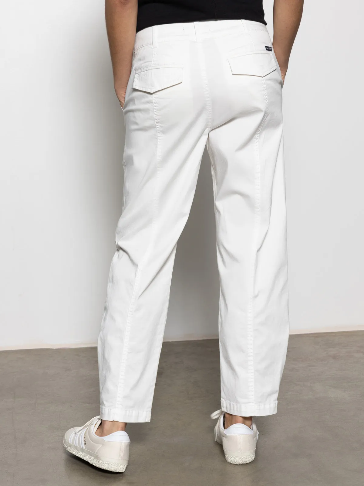 Perfect Comfort Fit Perfectly Relaxed Sahara Tapered Standard Rise Pant Chalk