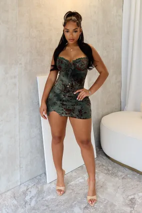 Minimalist-Trend Signature-Style Romantic Moves Burnout Cami Mini Dress