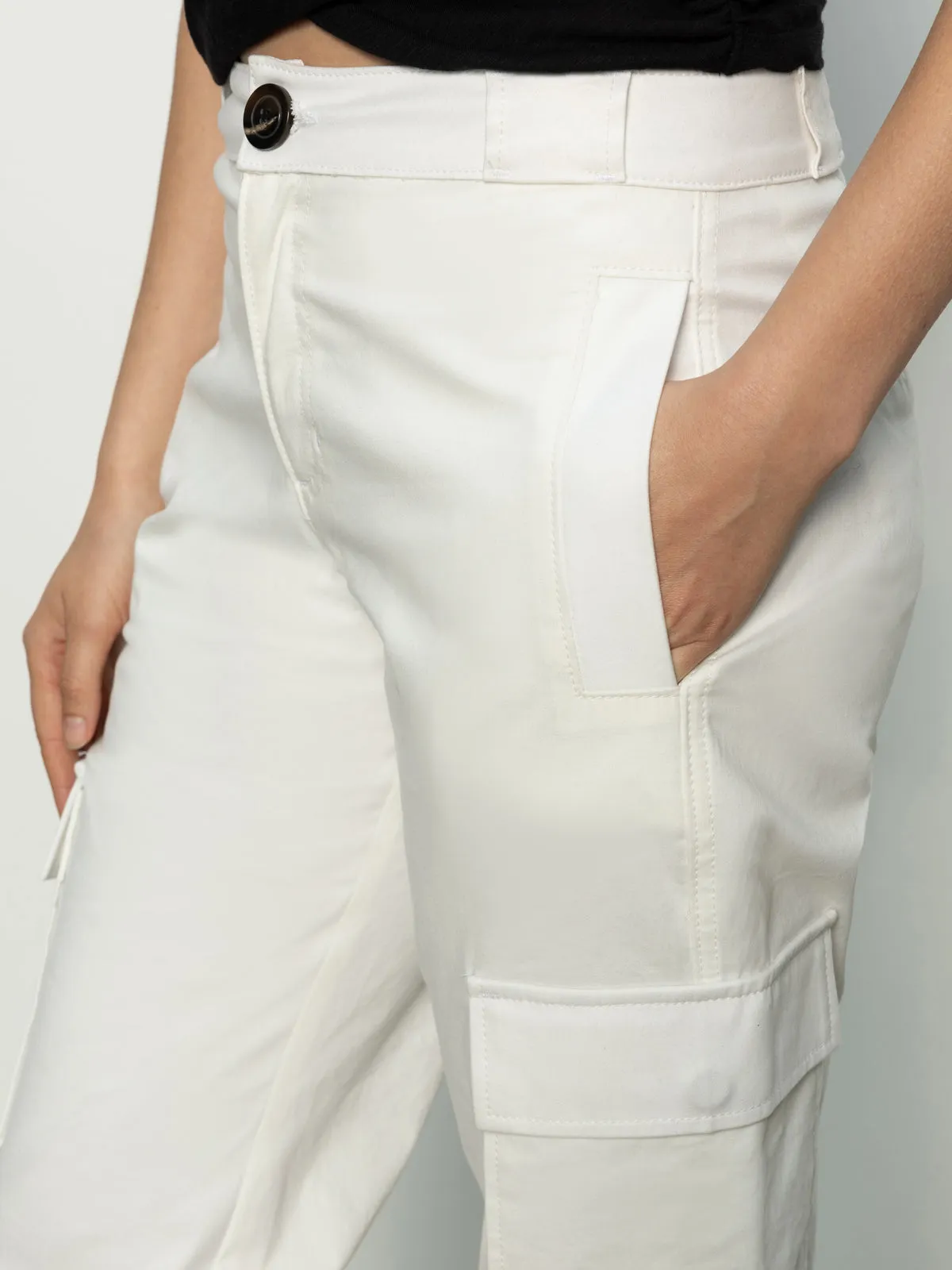 Take Over Jogger Mid-Rise Pant Bleached White MultiPocketDesign