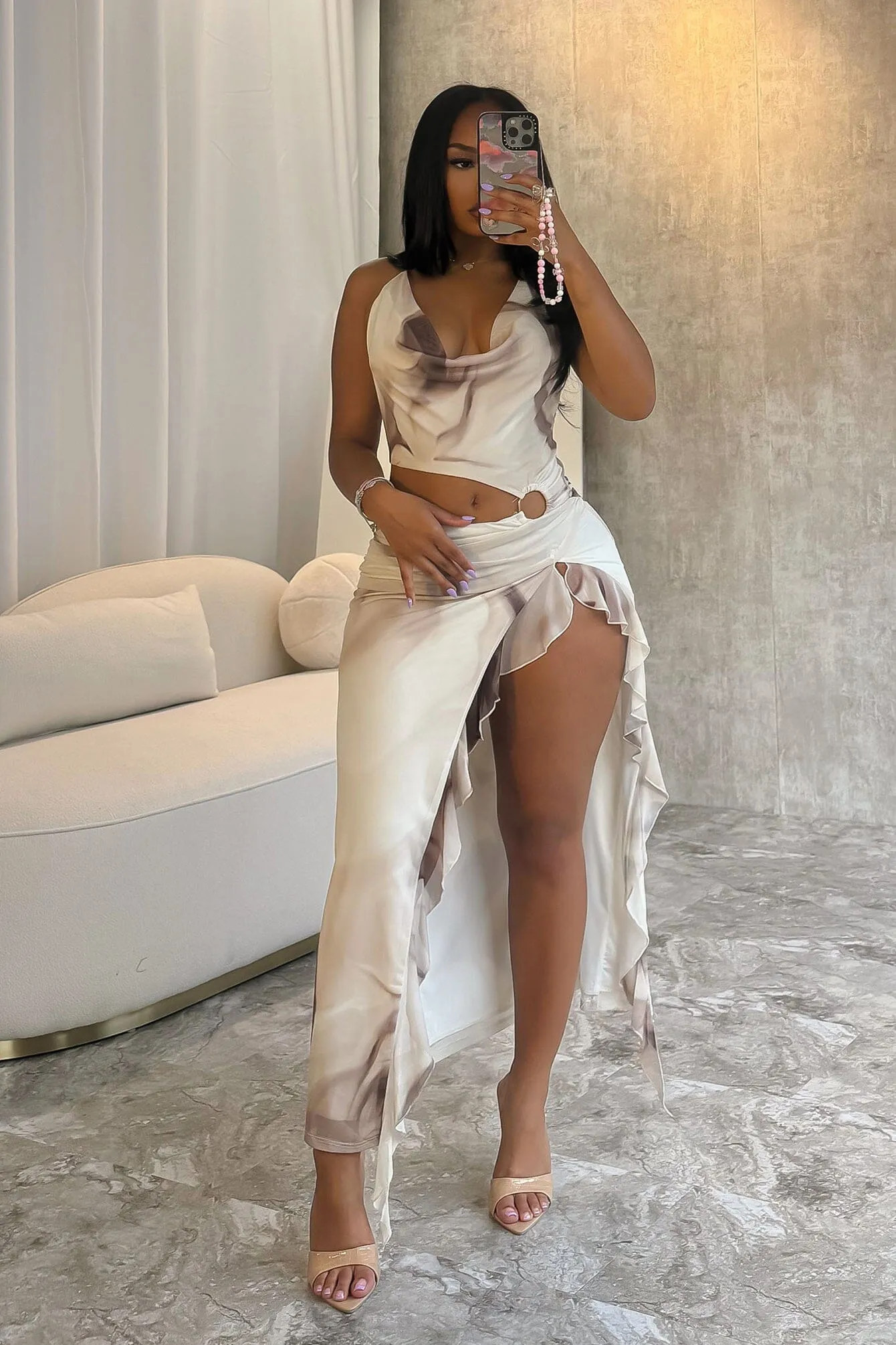 Layered Volume Casual Feel Nonsense Print Mesh Cowl Neck Ruffled Dress