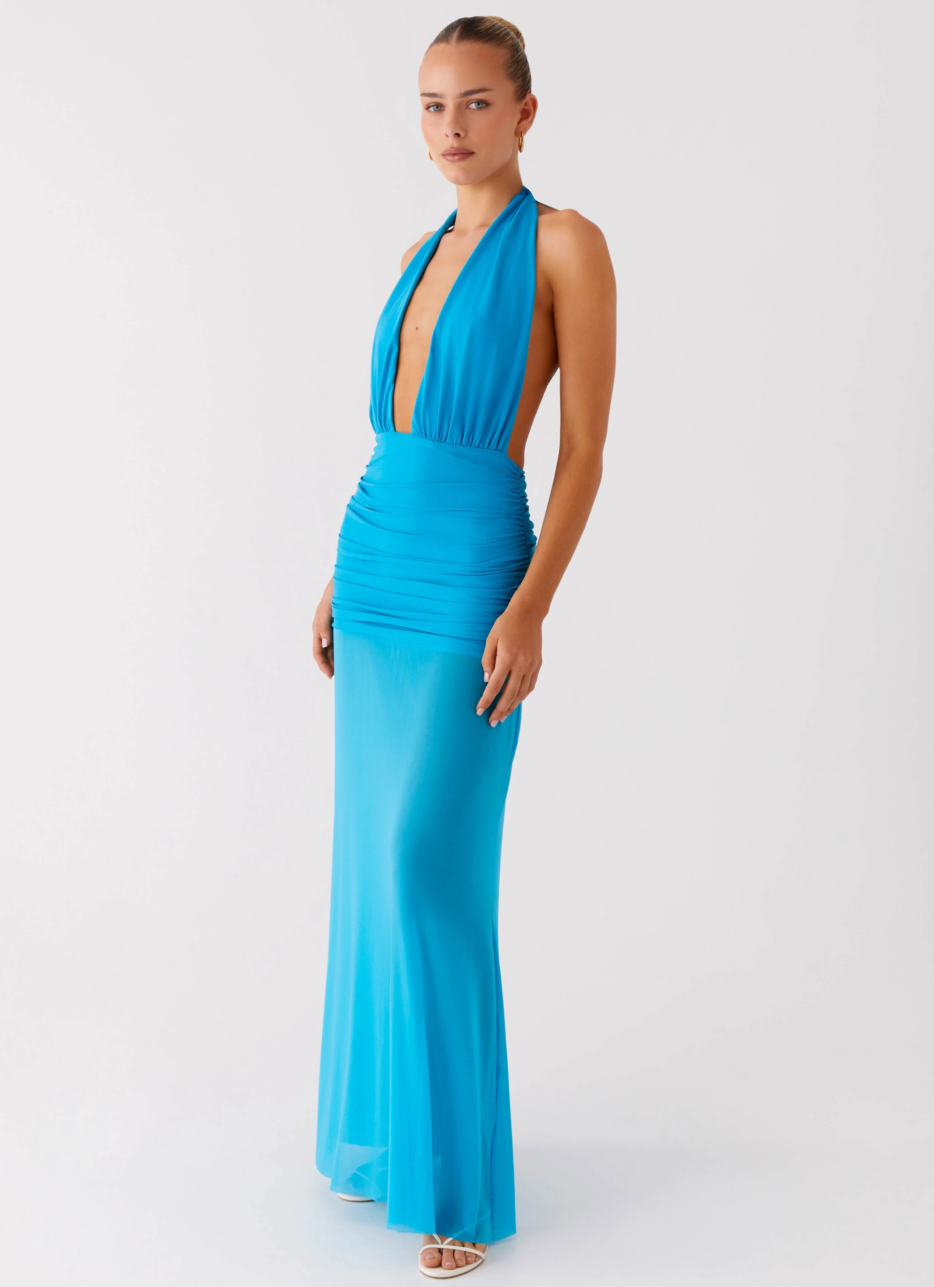 Subtle Elegance Easy Pretty Dilemma Halter Maxi Dress - Turquoise Blue