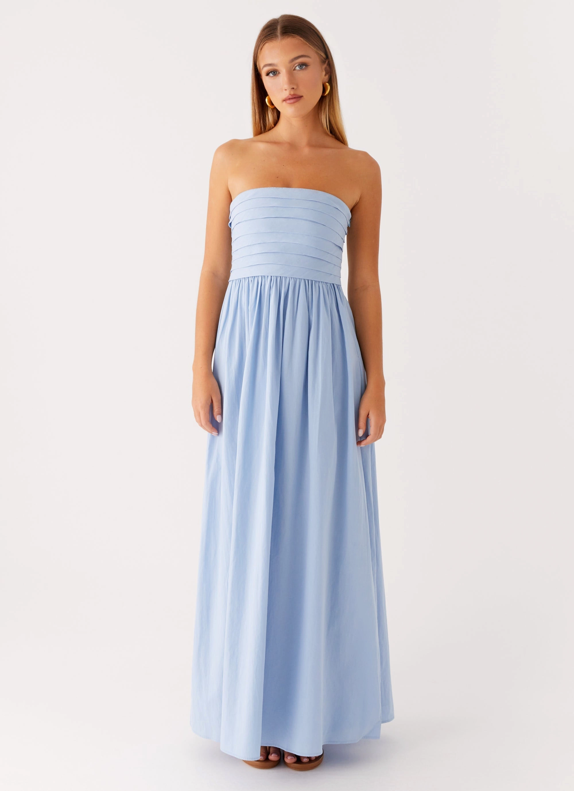 Tamia Maxi Dress - Blue Classic knee-length dress Airy Comfort