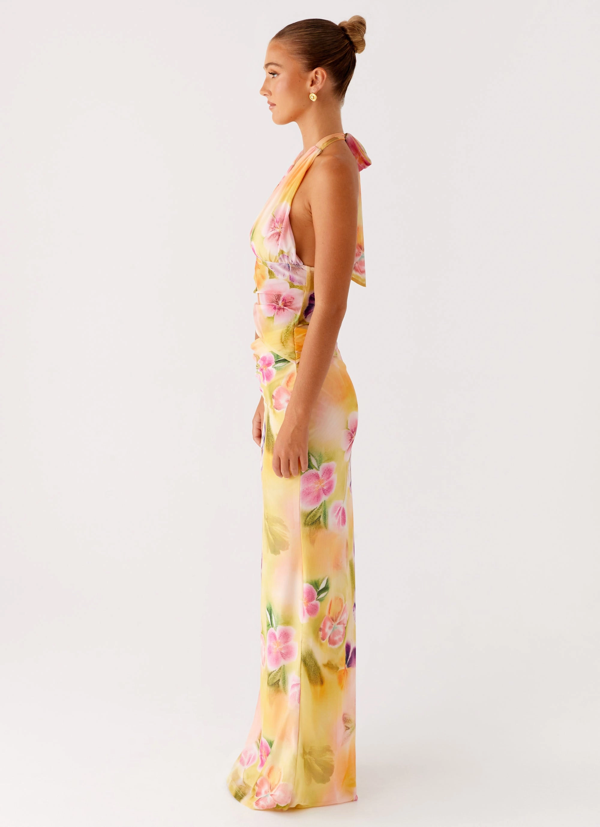 Main Act Halter Maxi Dress - Sunburst Floral Street Motion Calm Touch