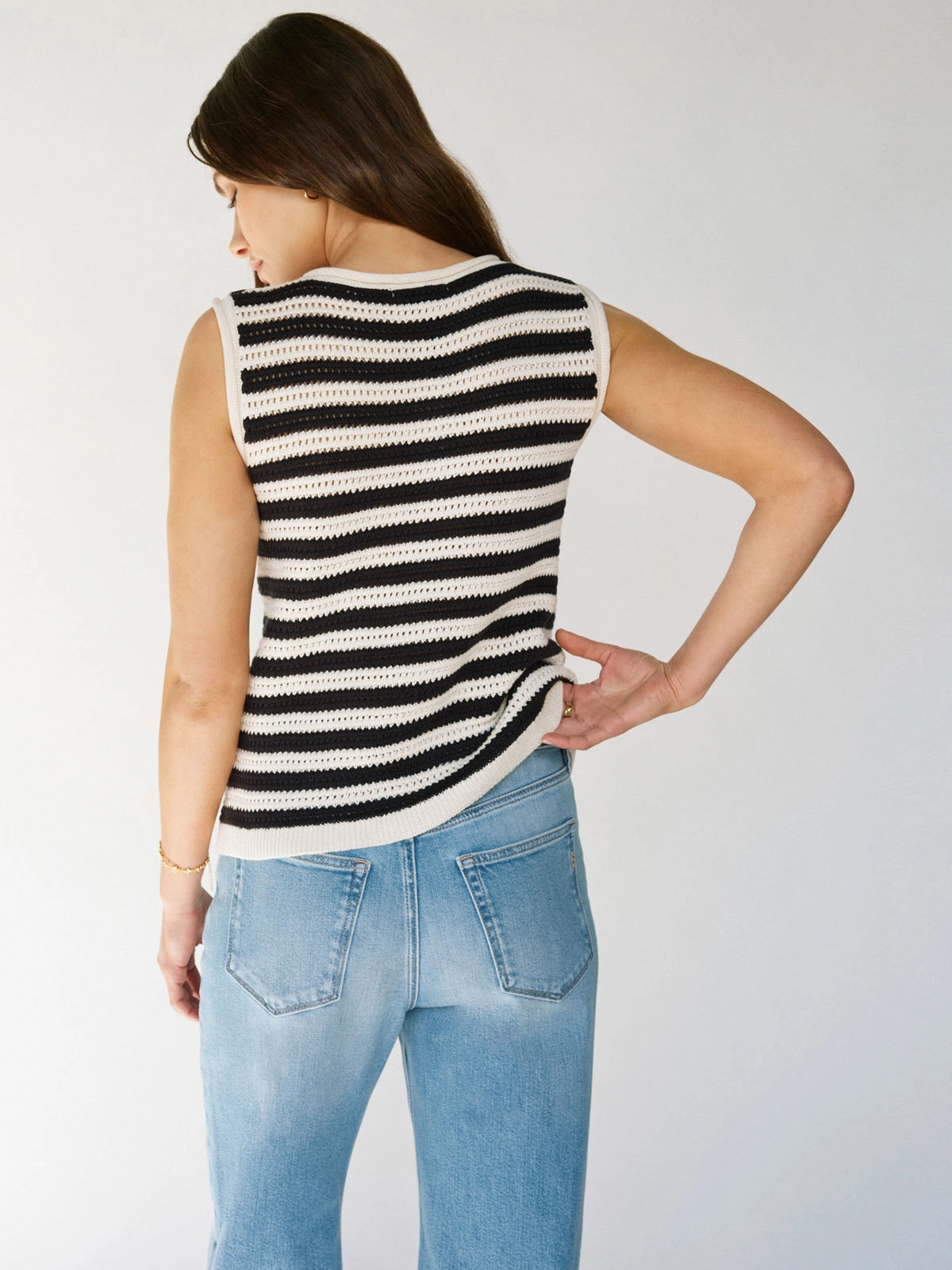 Buttery Soft Feel LightweightTexture Crochet Shell Sweater Chalk Black Stripe