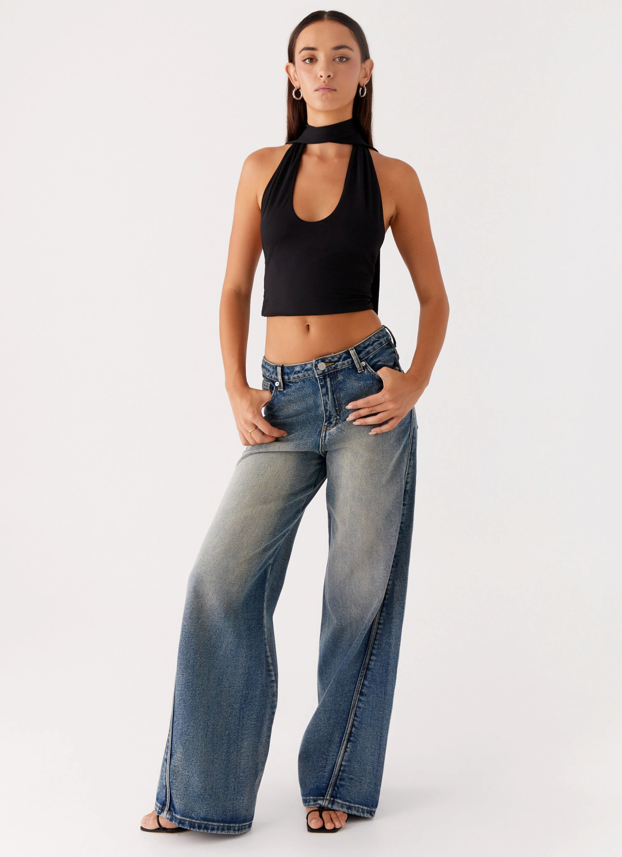 Chrysta Halterneck Top - Black Gym Wear