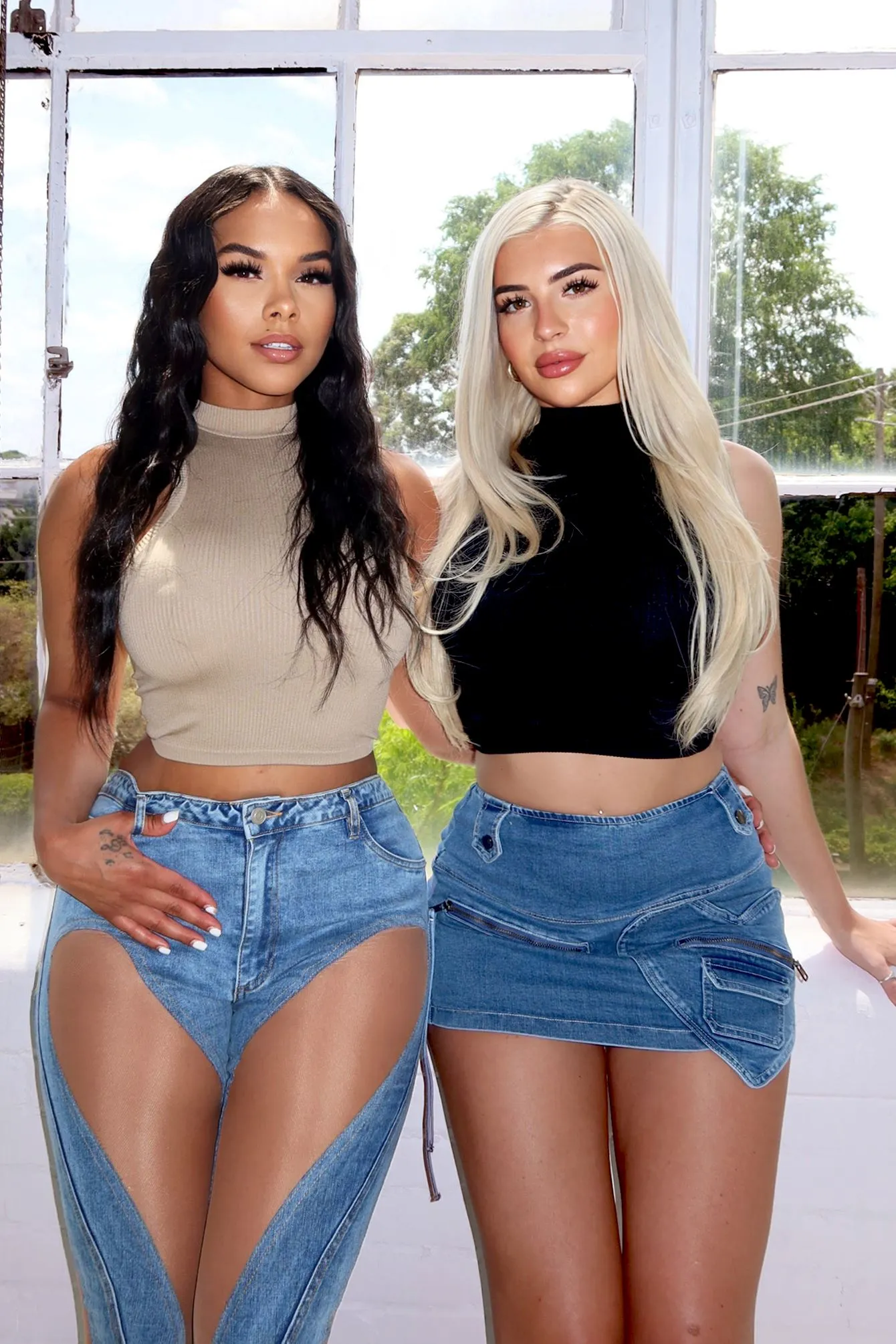 LowMaintenance Fabric V Neck Design Kaylee Mock Neck Sleeve Less Top