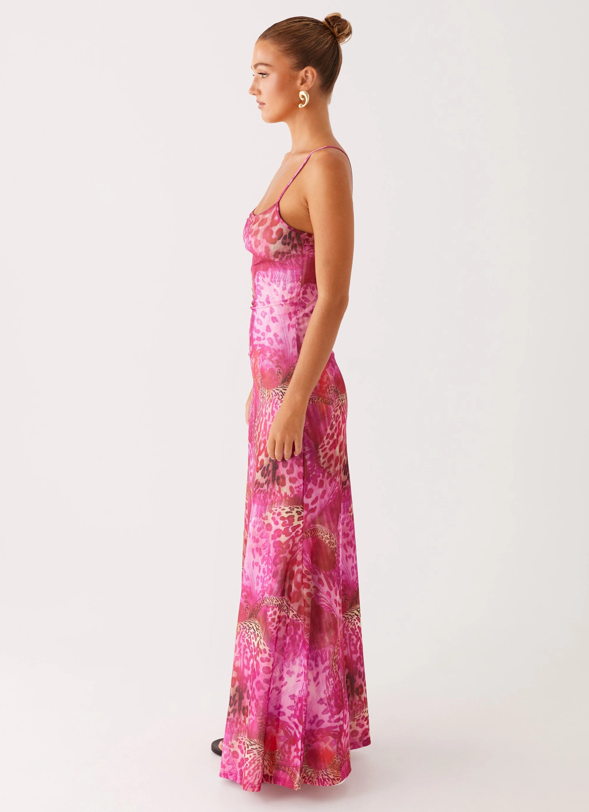 Everett Maxi Dress - Lavender Lagoon Weekend Feel Skin Tone