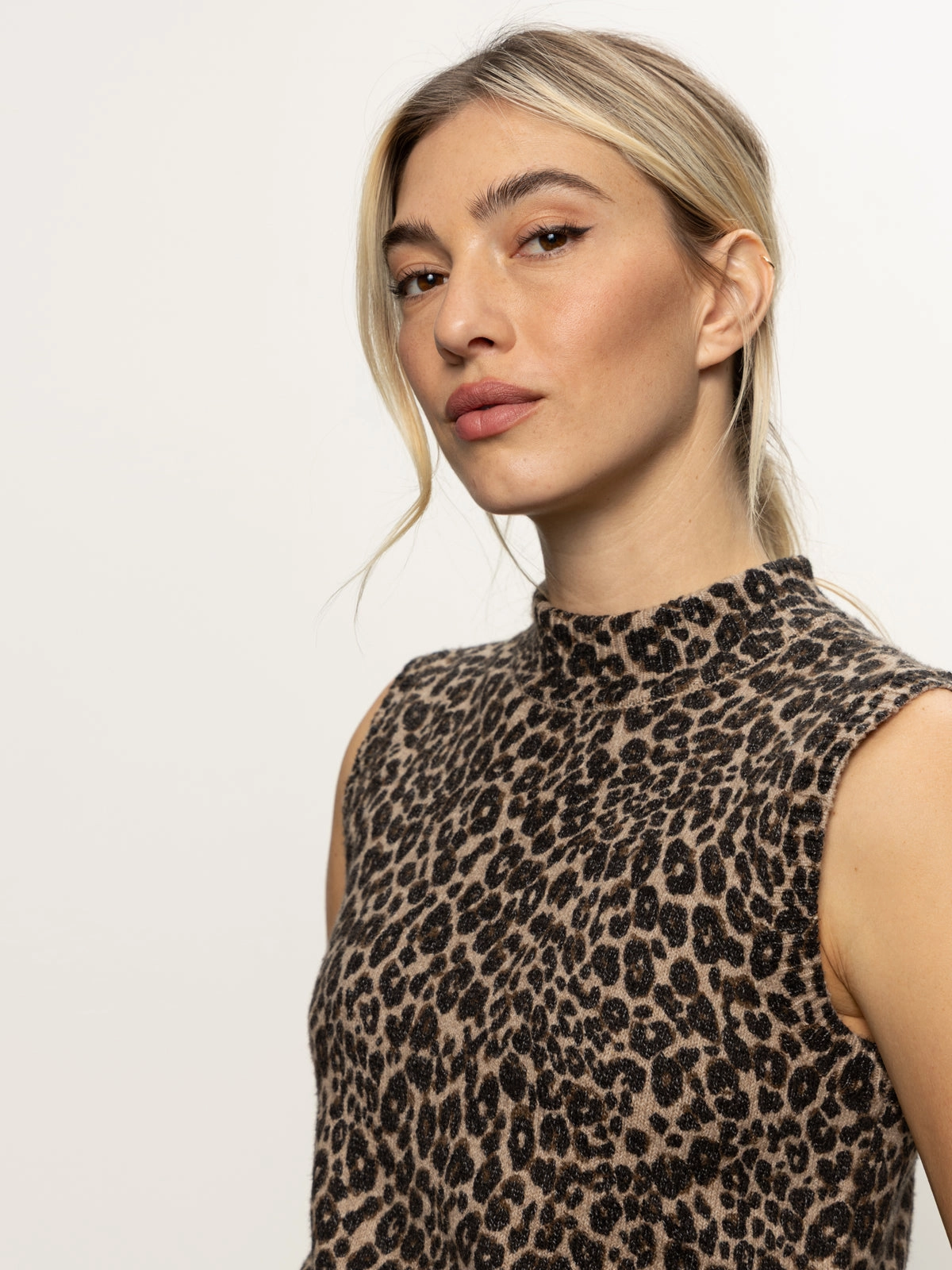 Fuzzy Shell French Kitty OdorResistant Technology Interlock Weave