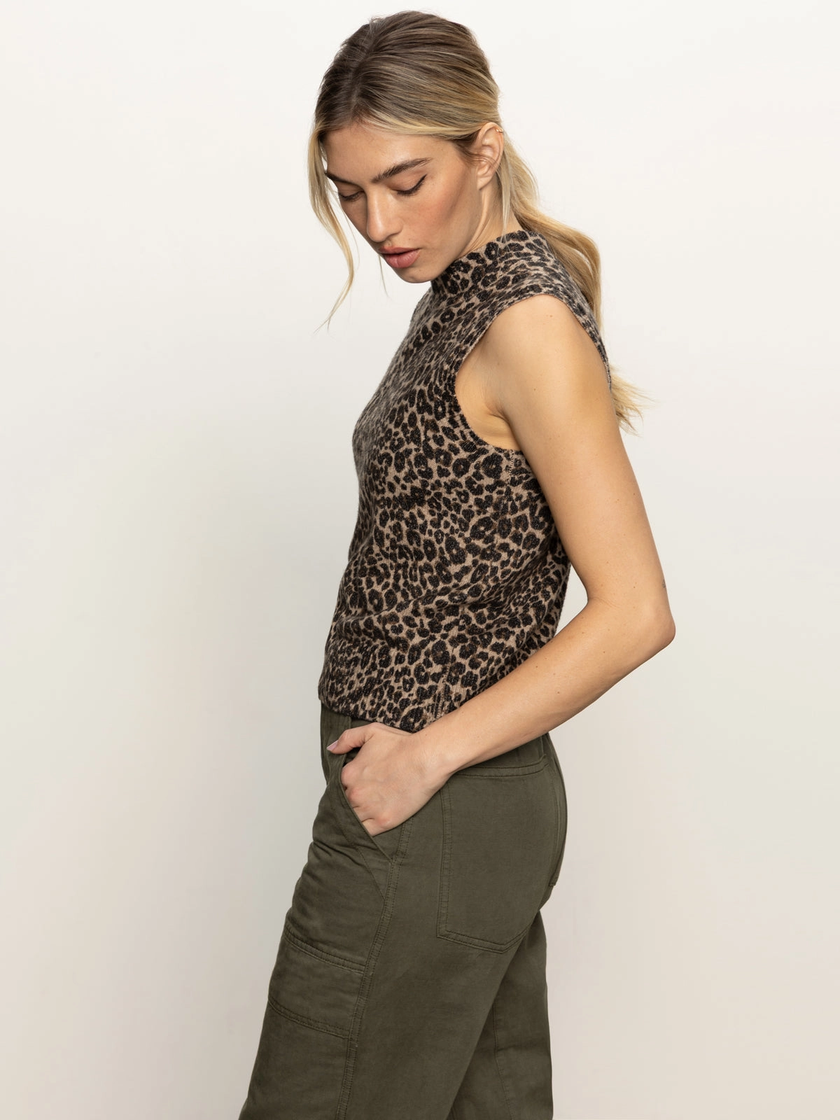 Fuzzy Shell French Kitty ZipperedPockets VNeckReinforcement