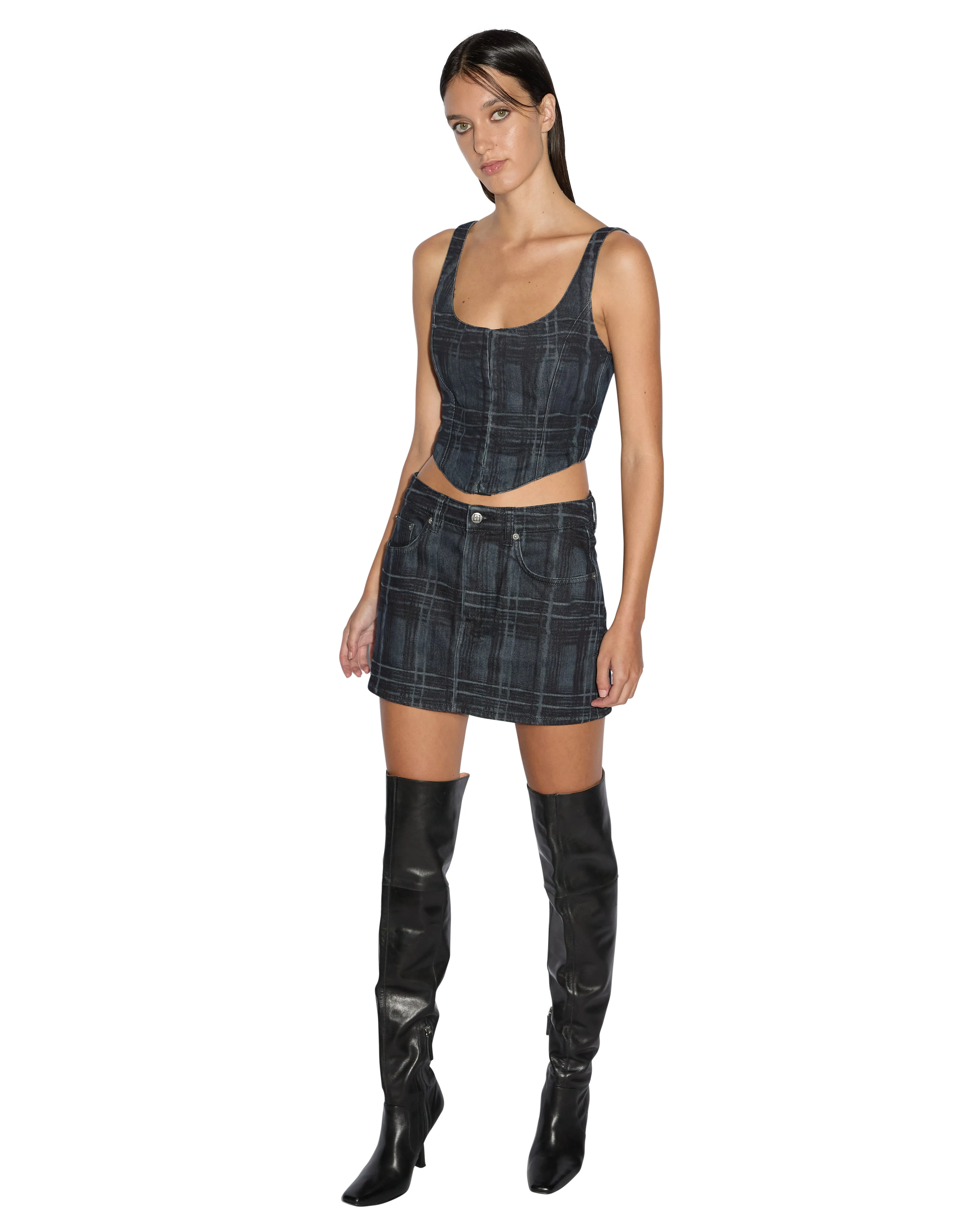 WrinkleFree Fabric GIGI BUSTIER SKOOL NonIrritating Flat Seam