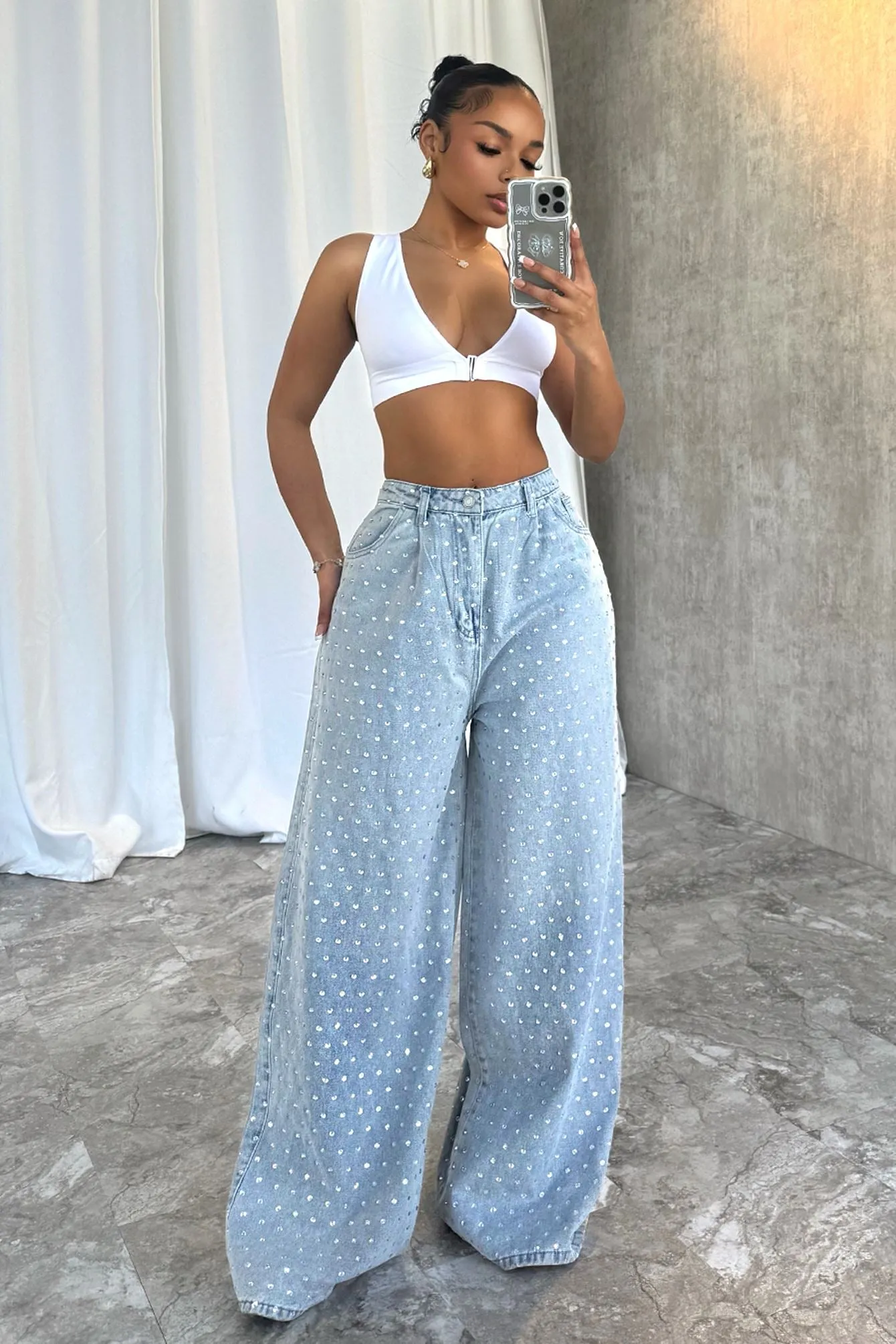 Simple Silhouette Flexible Fit Glamorous Rodeo Rhinestone Denim Jeans