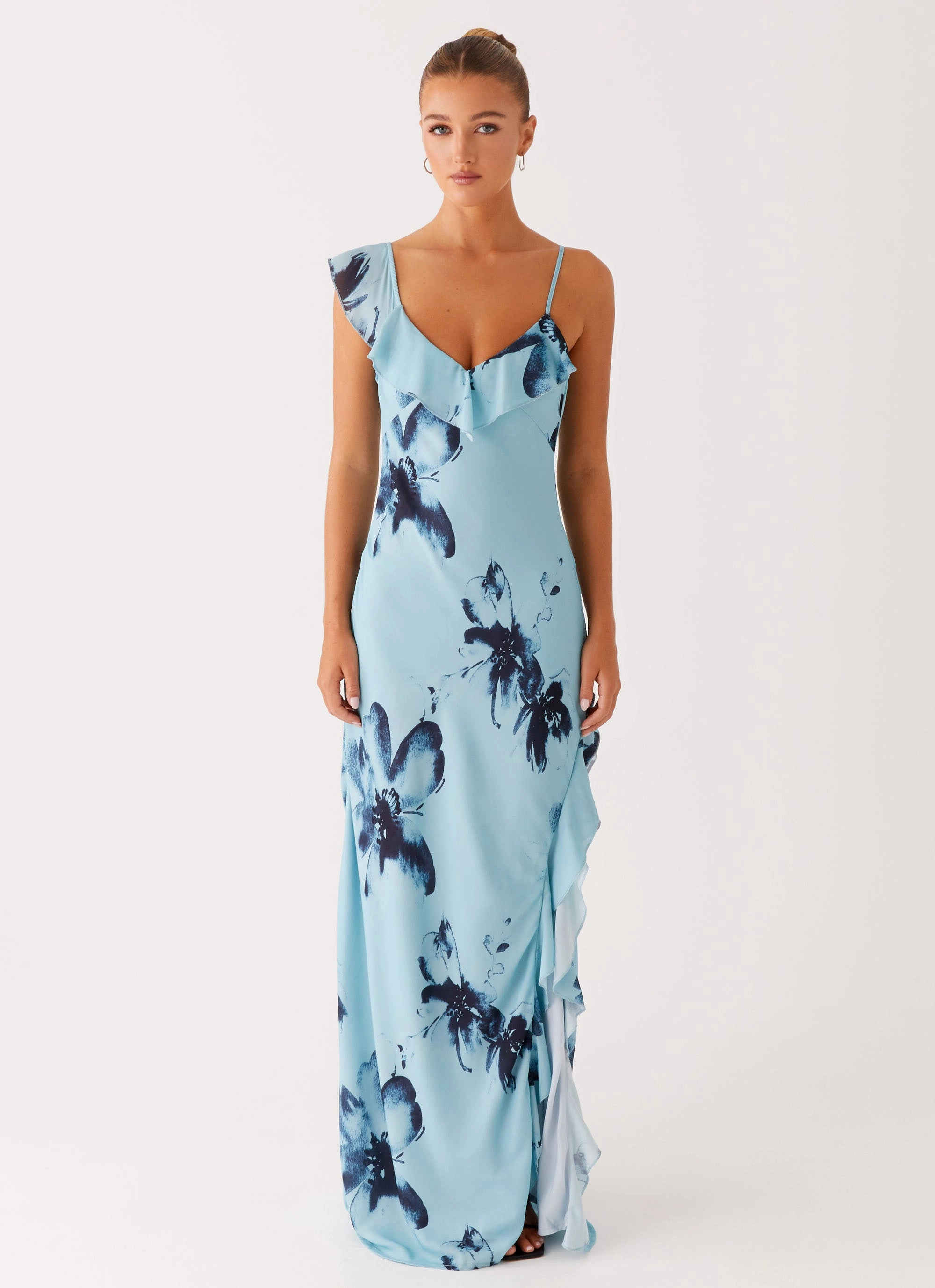 Sleek Cut Goldsmith Maxi Dress - Blue Black Floral