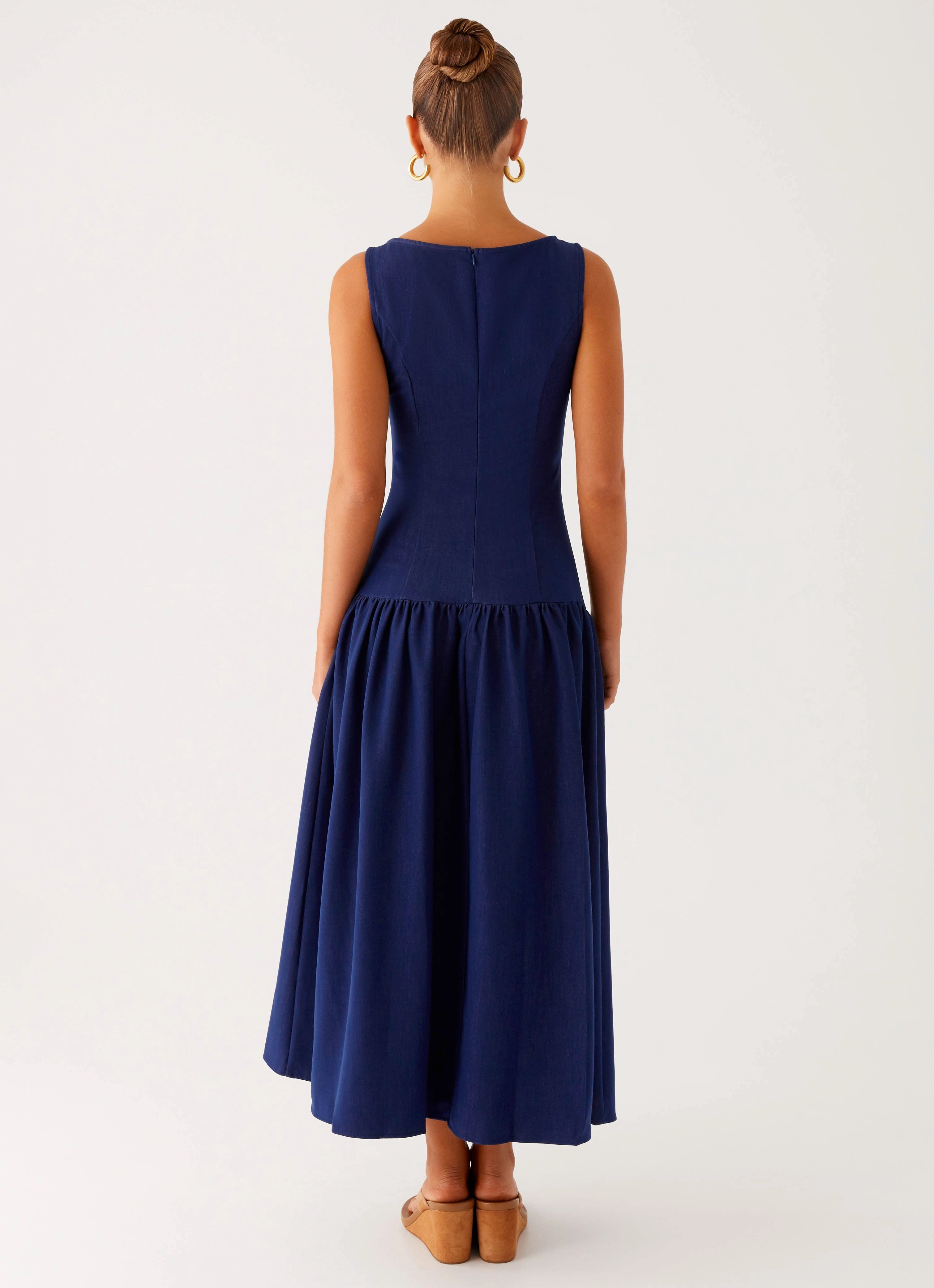 Hayes Denim Midi Dress - Indigo Breathable Material Easy-to-style casual dress