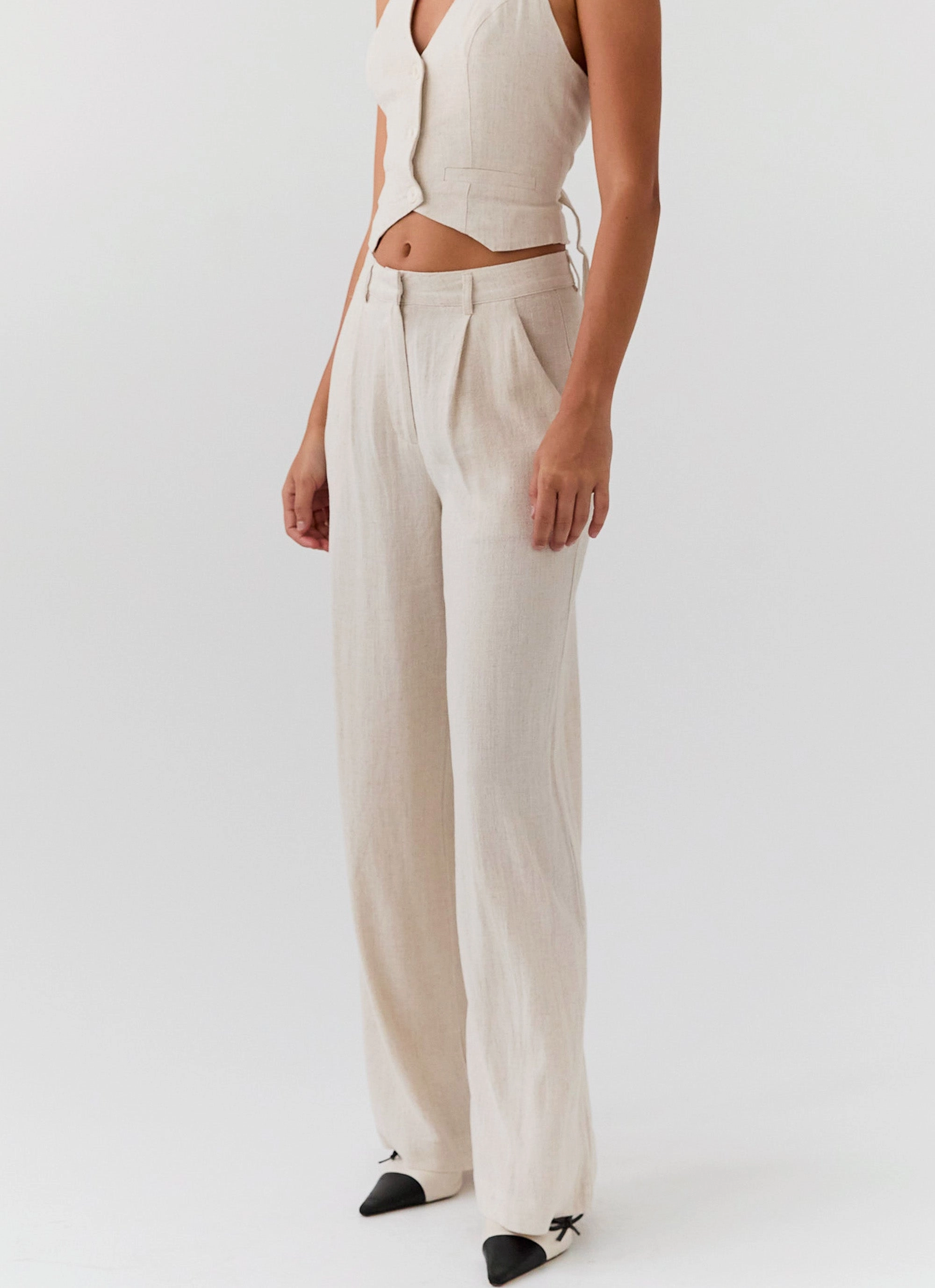 Heatwave Linen Pants - Oatmeal Flattering Design Wear