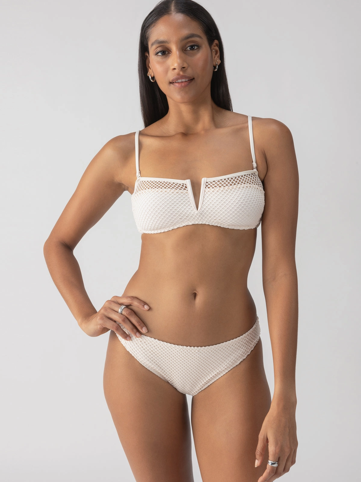 Mesh Lining Sea Crochet V-Wire Bandeau Bikini Top White Sand