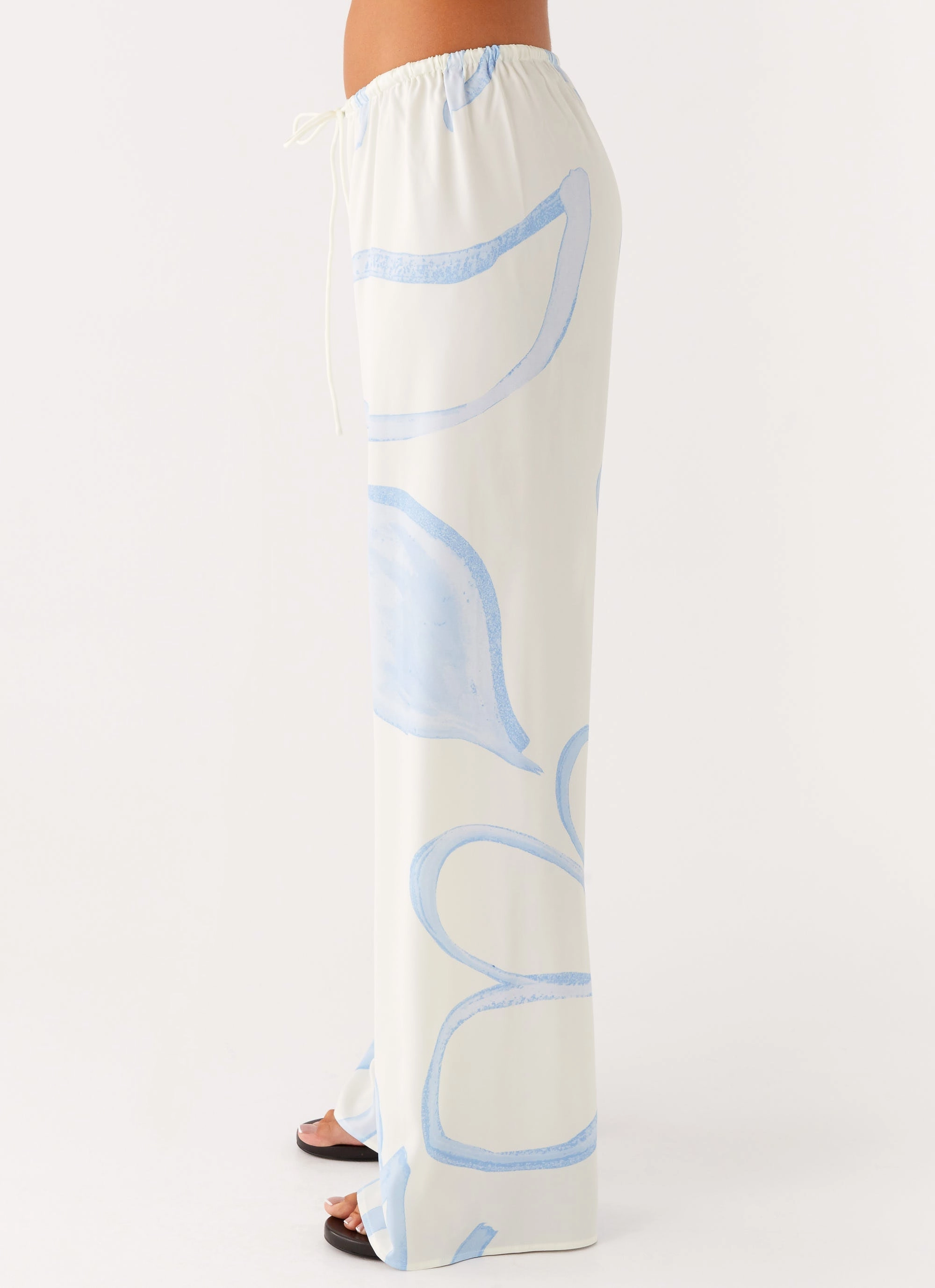 AbrasionResistantFabric Multi Pocket System Deacon Low Rise Pants - Bloom Wave Print