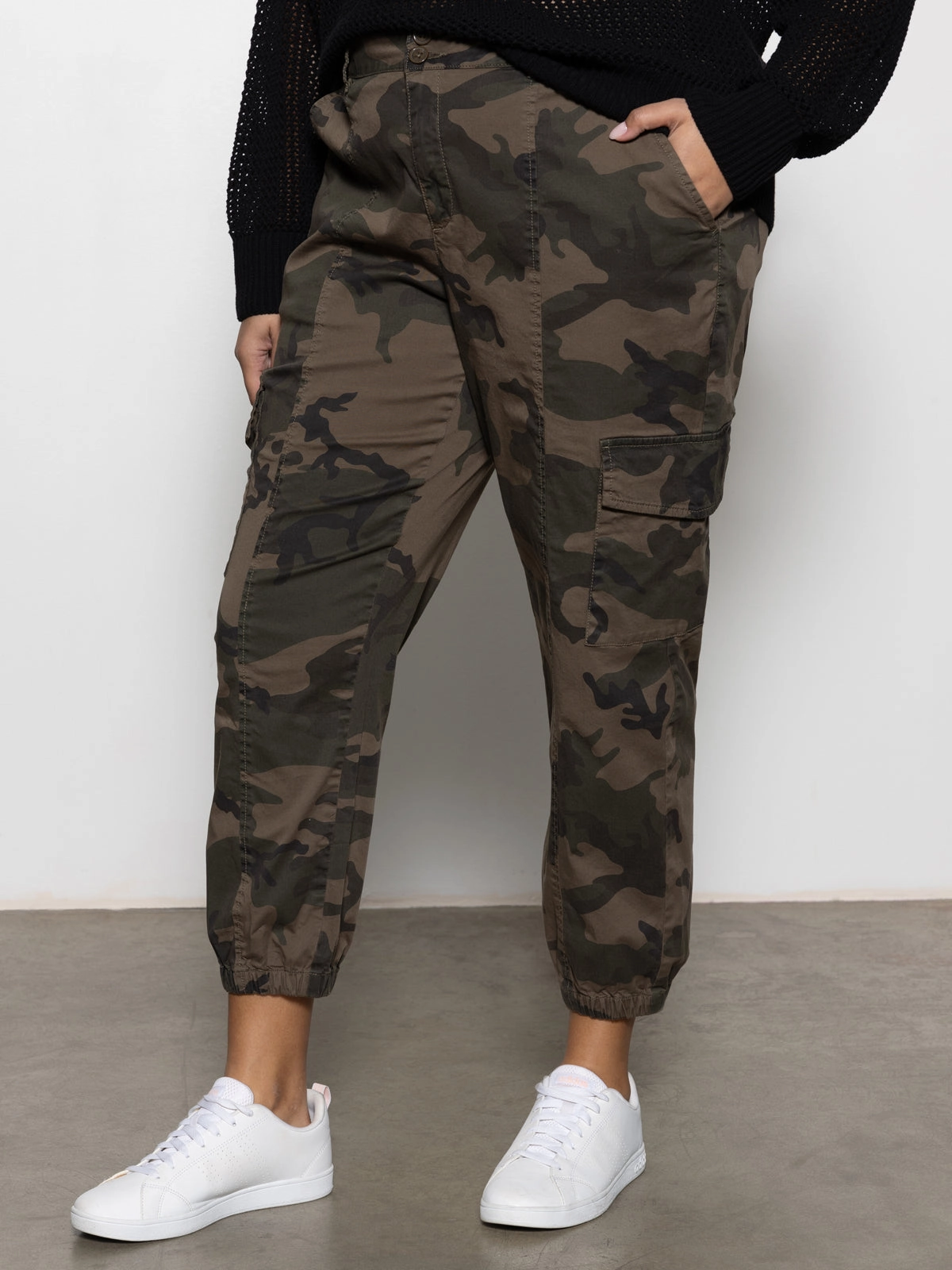 Rebel Standard Rise Pant Hiker Camo Extended Sizing Stylish Look