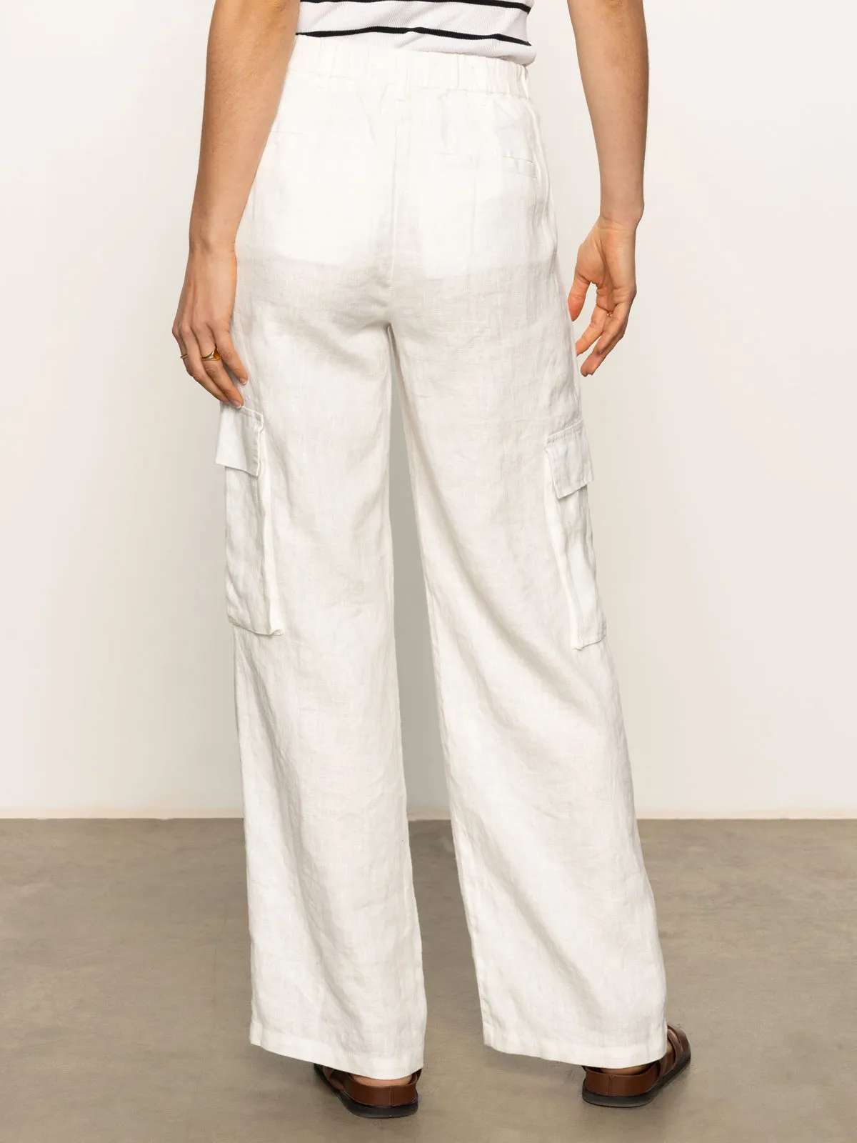 Hopper Semi High Rise Cargo Pant Bleached White Outdoor Essentials Solid shade