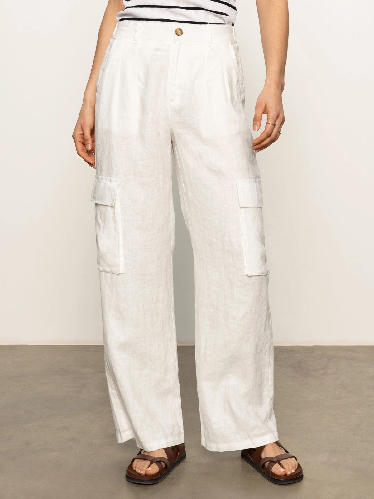 OrganicCotton Bold Patterns Hopper Semi High Rise Cargo Pant Bleached White