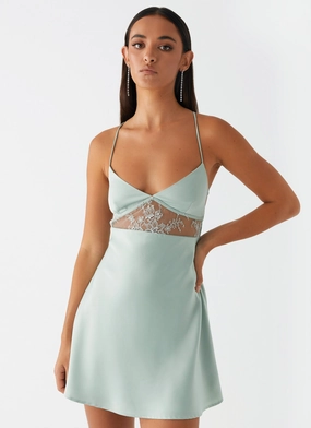 Korren Lace Mini Dress - Sage Laid Back Look