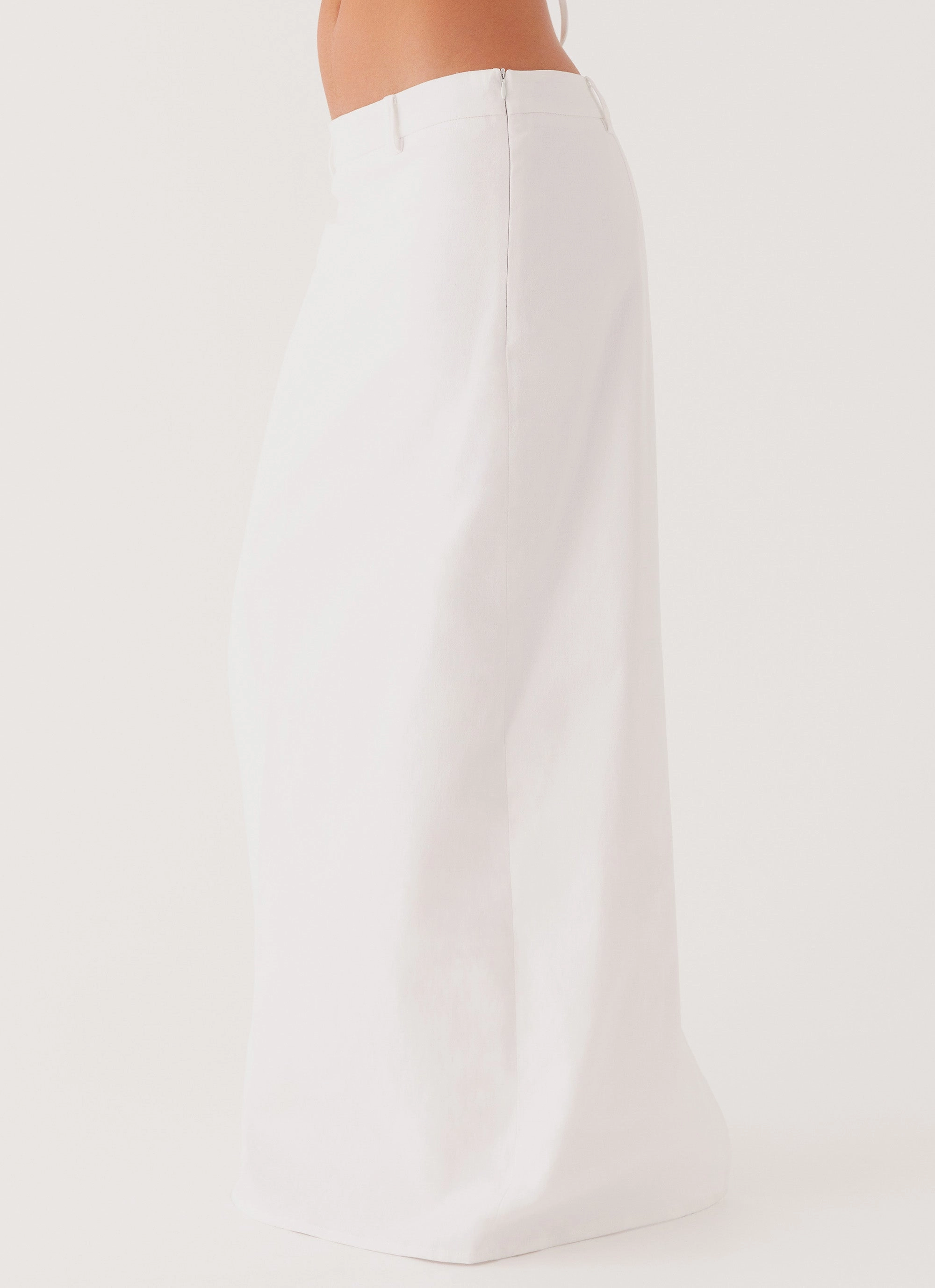Autumn Stroll Bold Finish Jaslyn Maxi Skirt - White