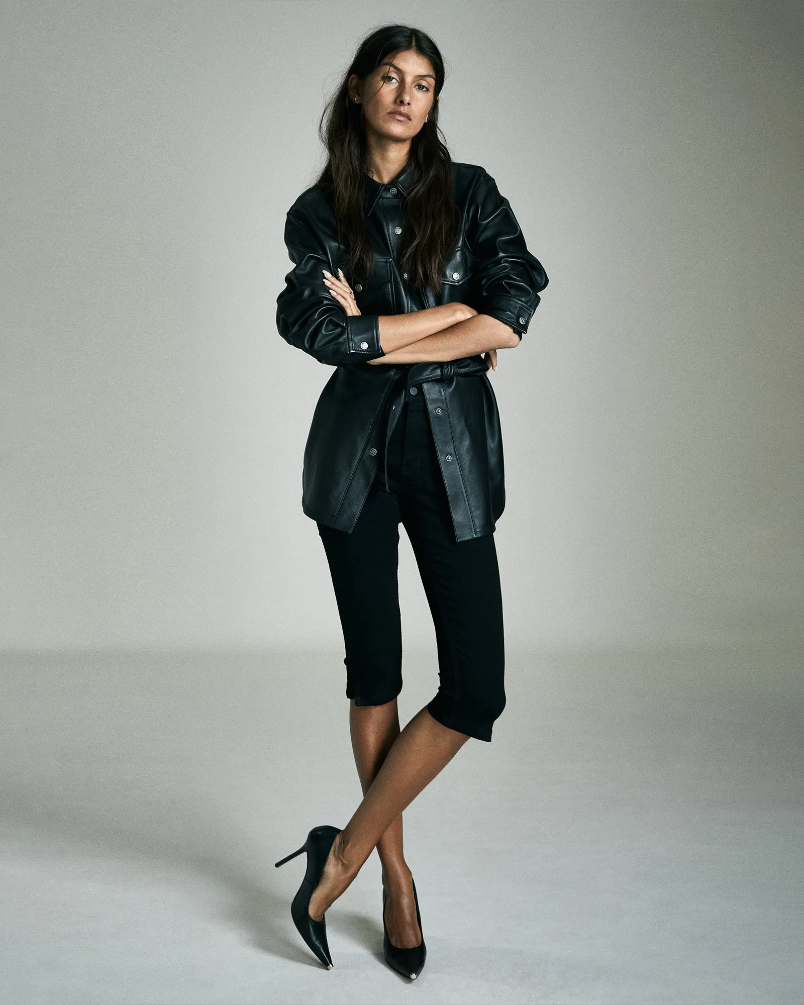 Comfortable Look Wear FlexibleMobilityDesign KENDALL CAPRI JET BLACK