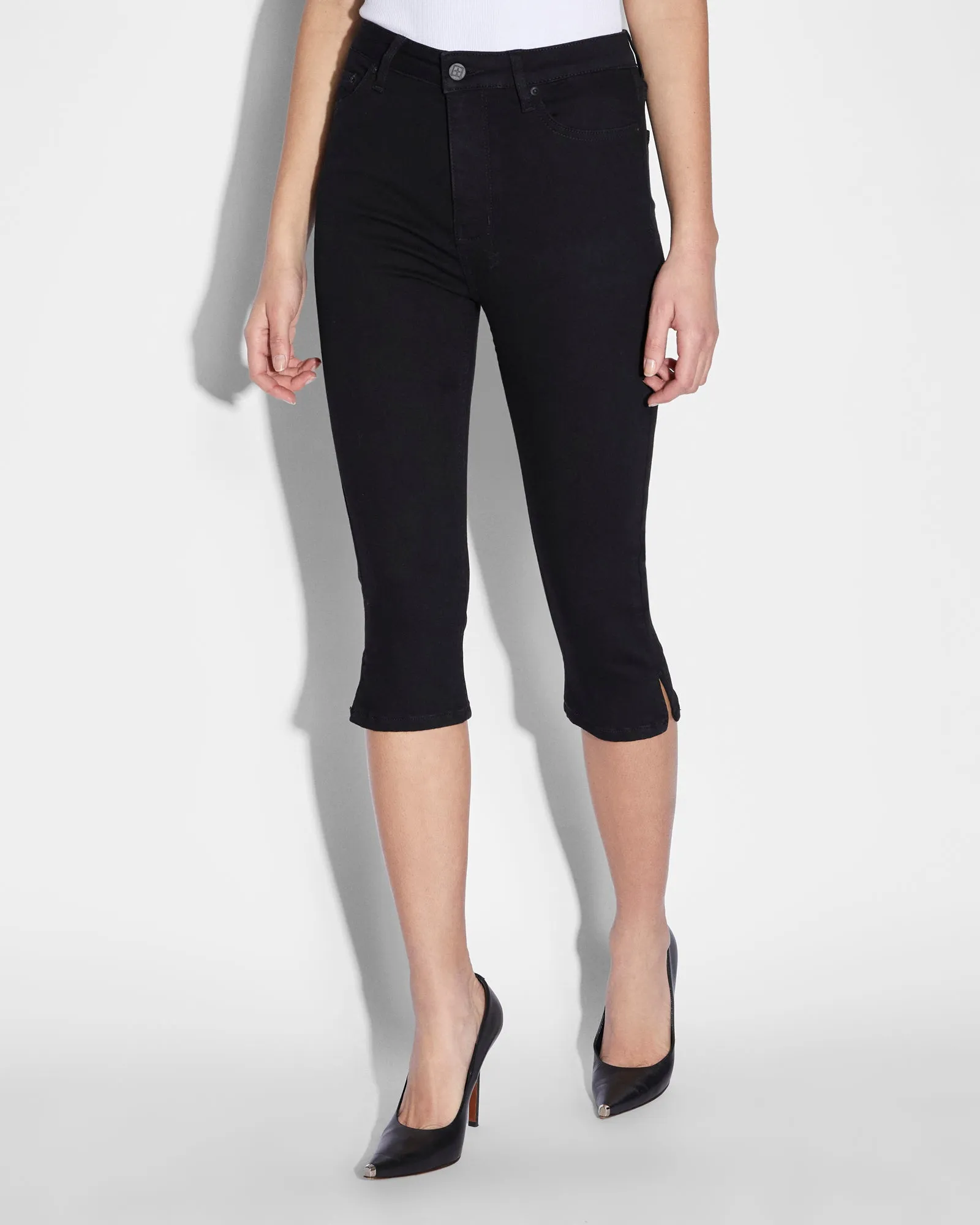 KENDALL CAPRI JET BLACK Odor Control Technology