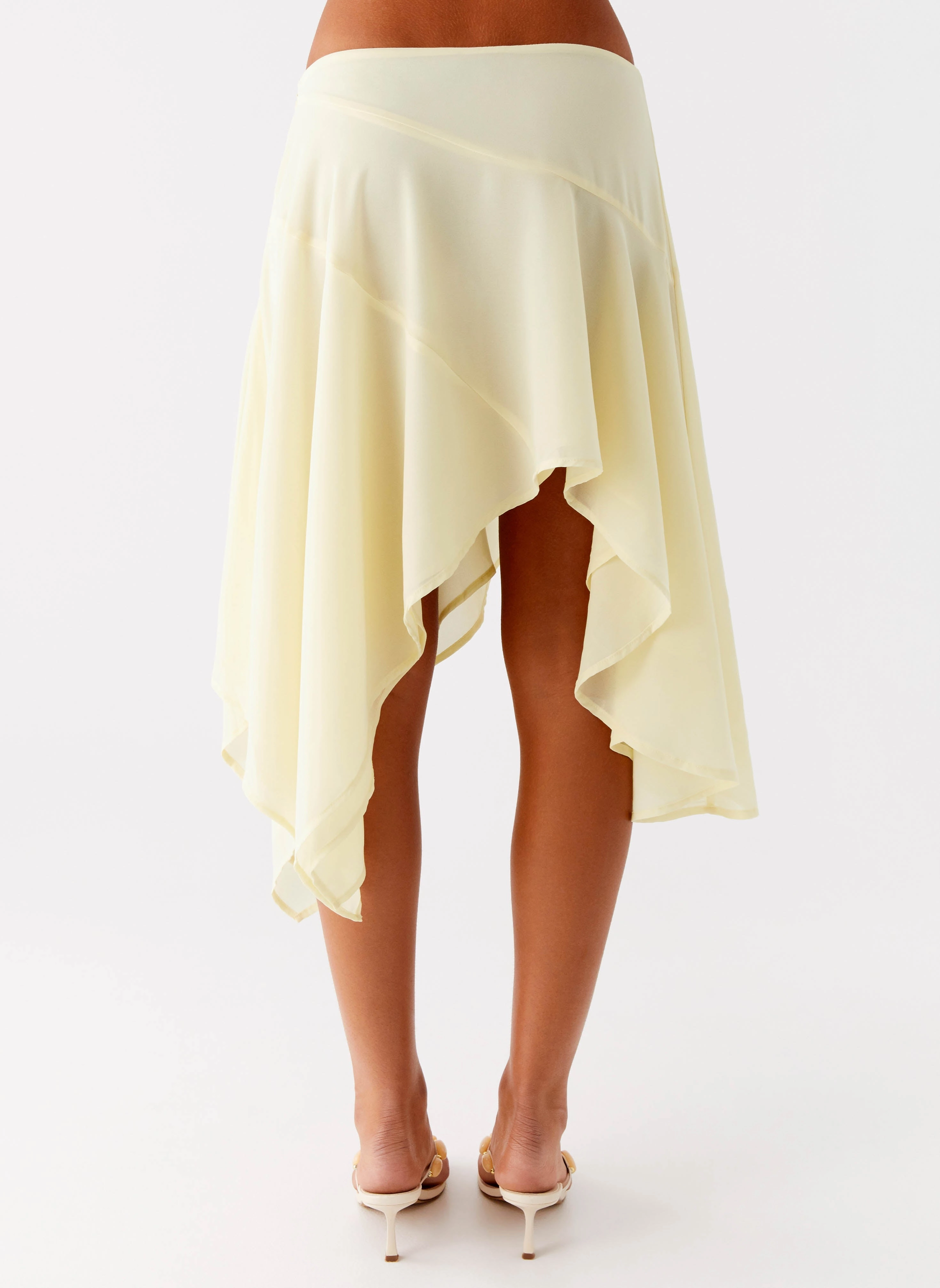 Comfort First high contrast Kia Low Rise Asymmetrical Midi Skirt - Yellow