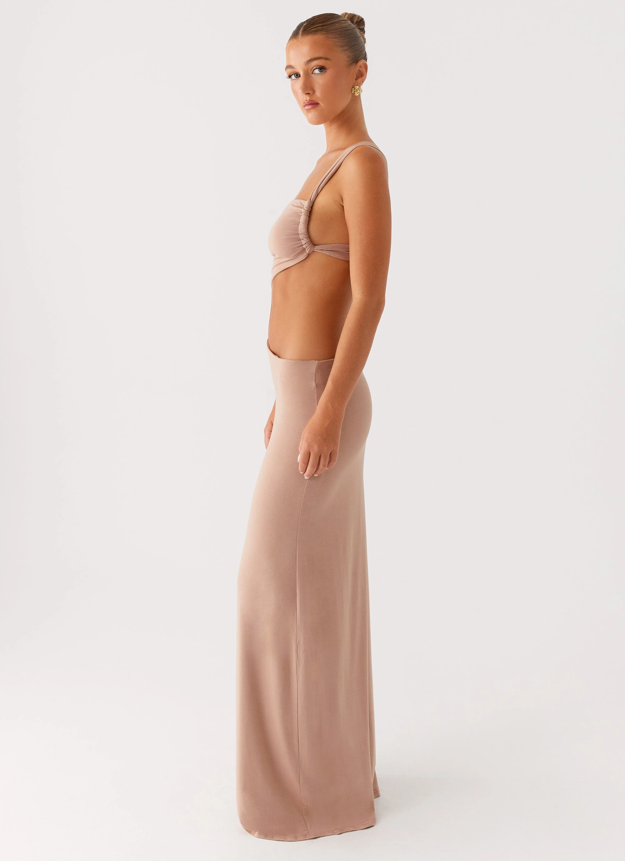 Kika Maxi Dress - Beige Stylish Look
