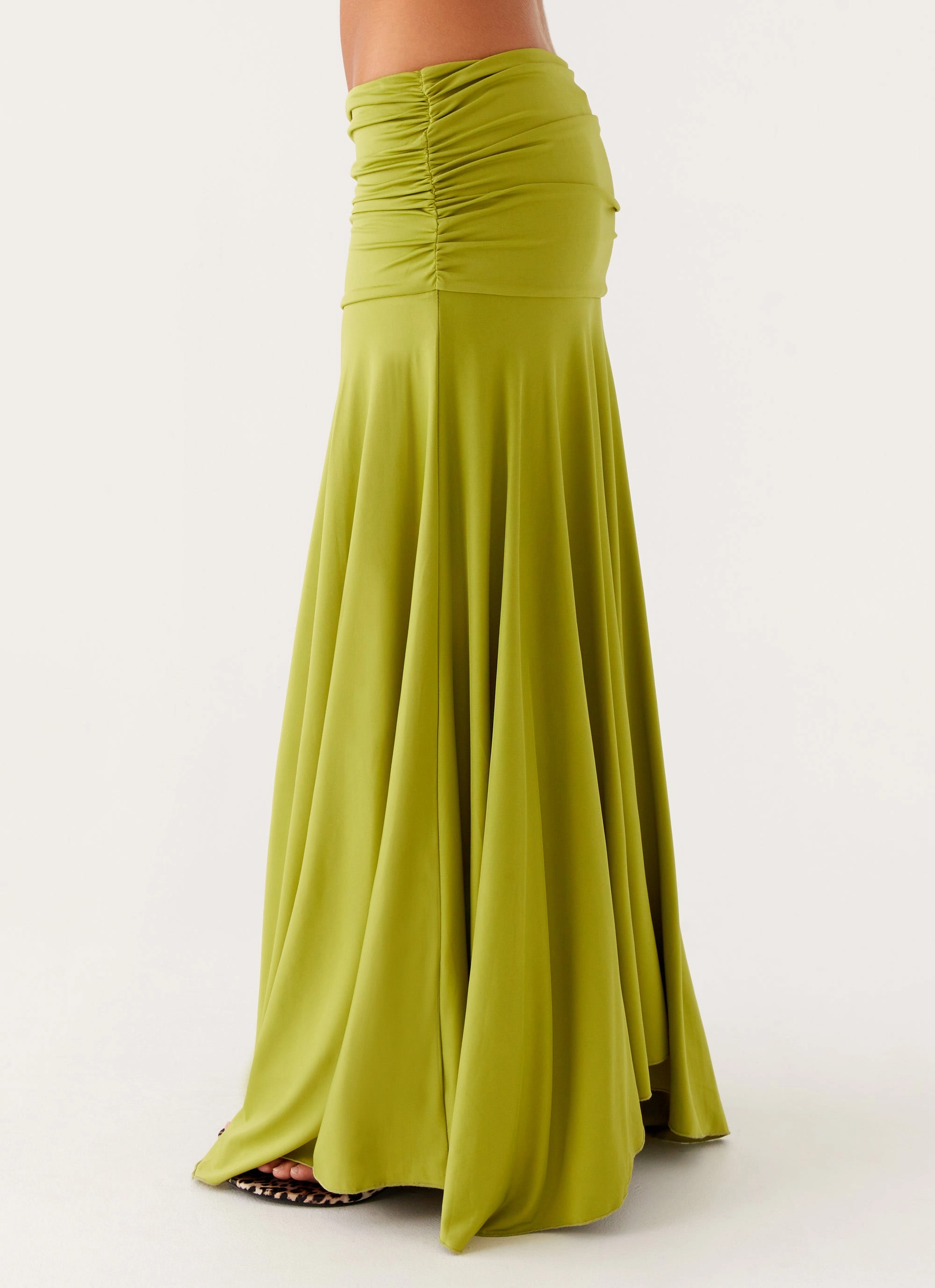 Liana Ruched Maxi Skirt - Green garden party Cozy Feel