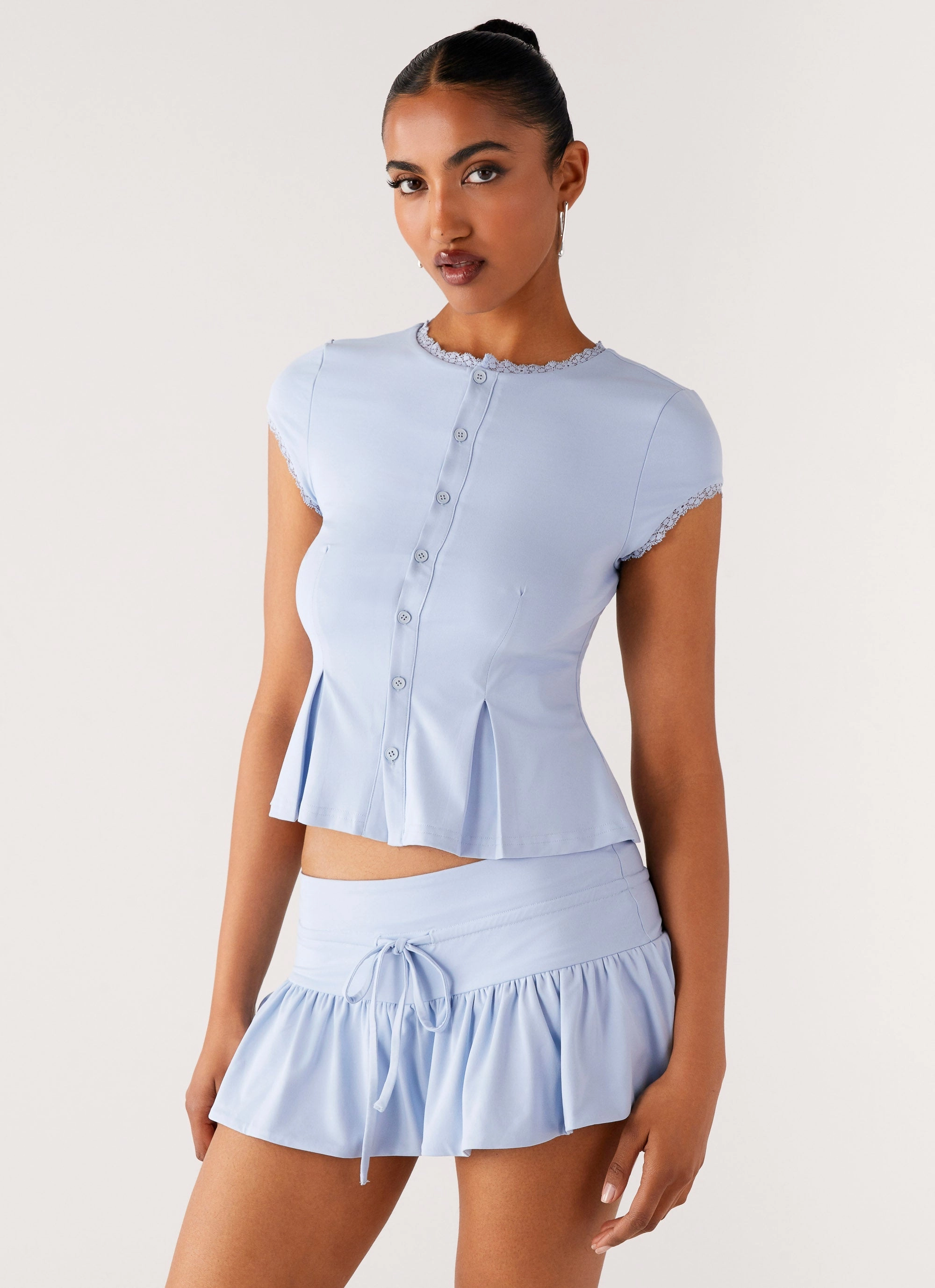 Fitted Design HypoallergenicMaterial Landon Button Up Top - Blue