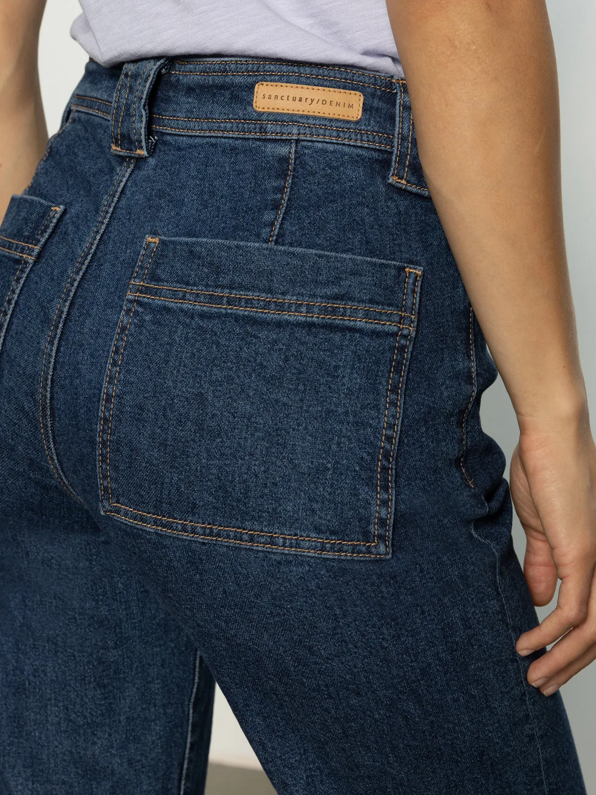 Flexible Activewear Soft Texture Luna Cuffed Standard Rise Jeans Solstice