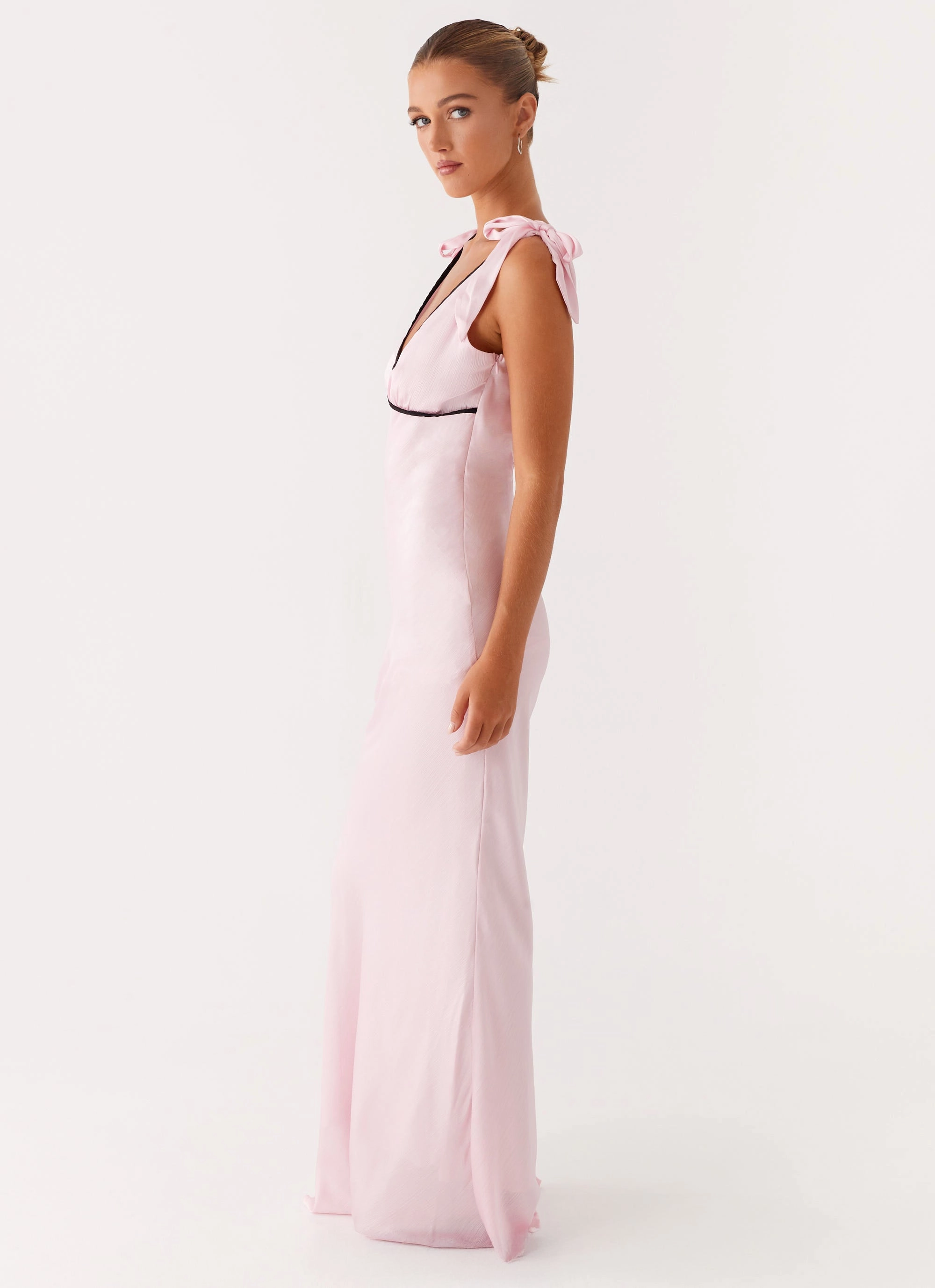Modern Fit Street Style Romeo Maxi Dress - Pink