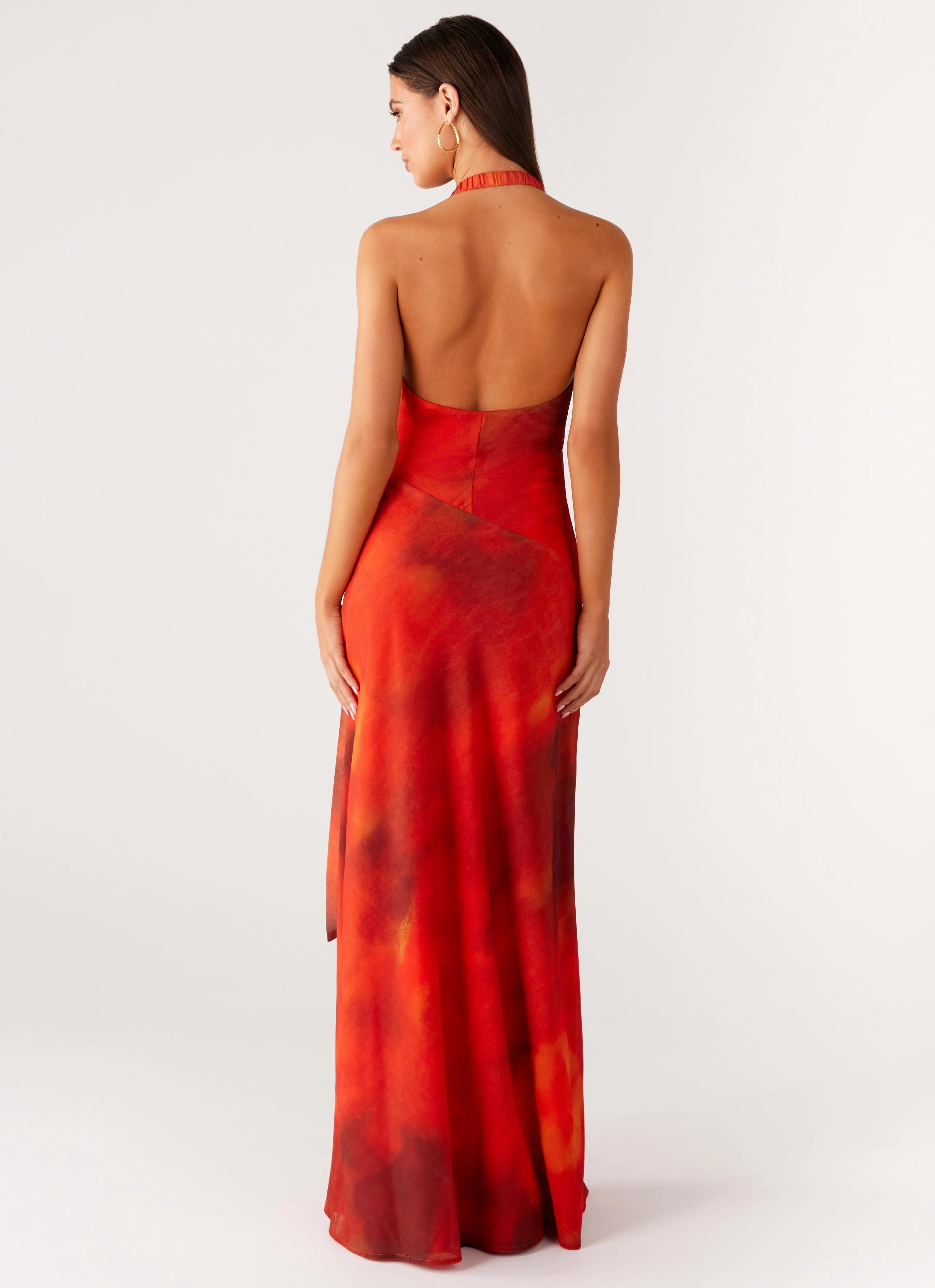 So Chic Maxi Dress - Scarlet Blur Classic Cut Travel Ready