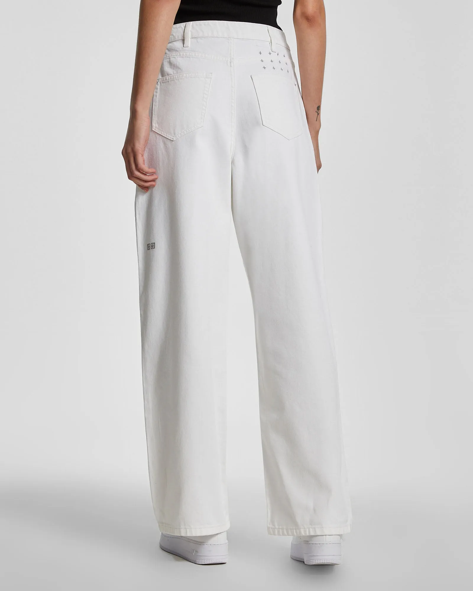 Resilient material Softened Seams LO KEY JEAN BLANC