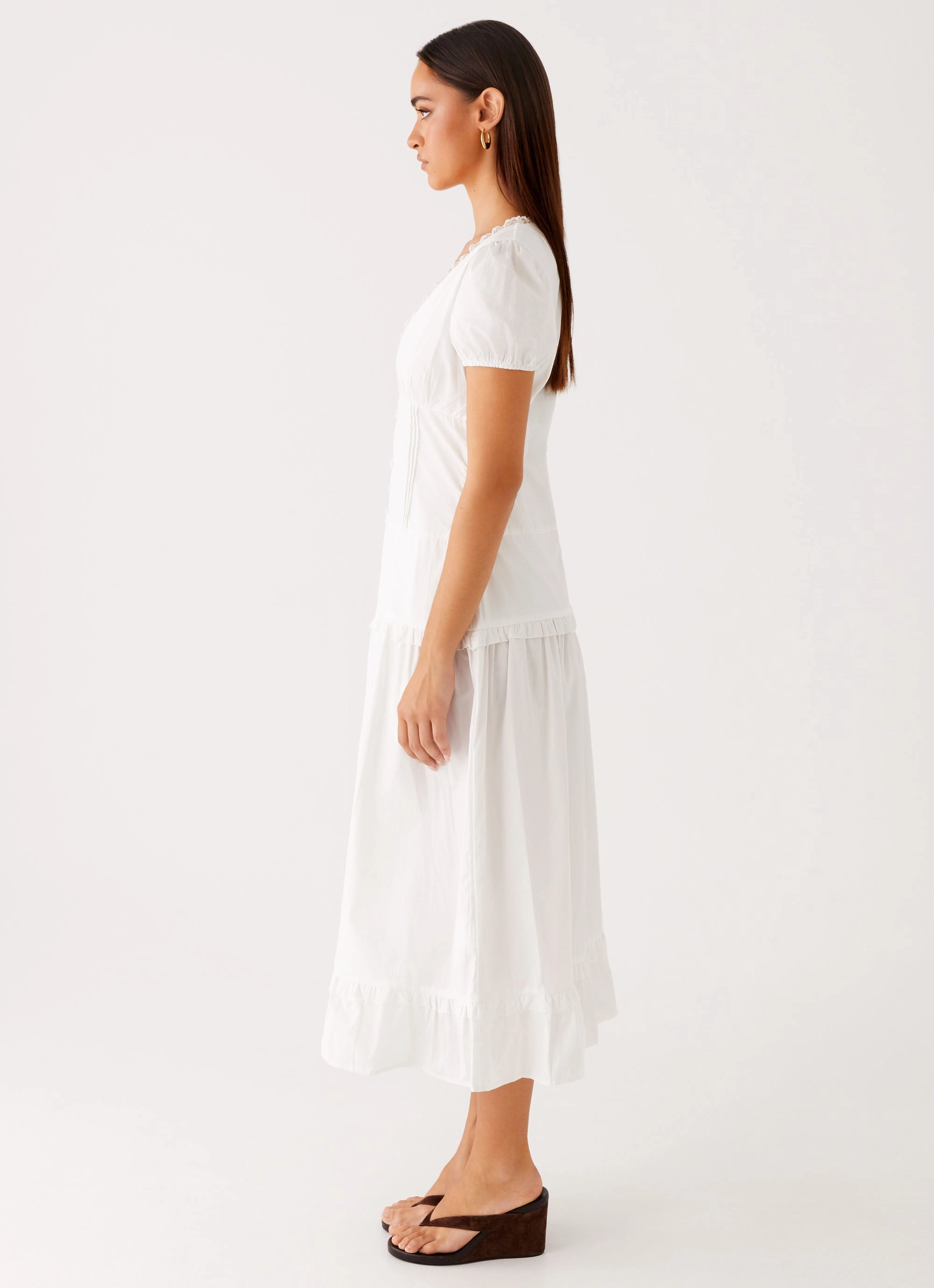 London Midi Dress - White Simple Spirit Sweetheart-Neck