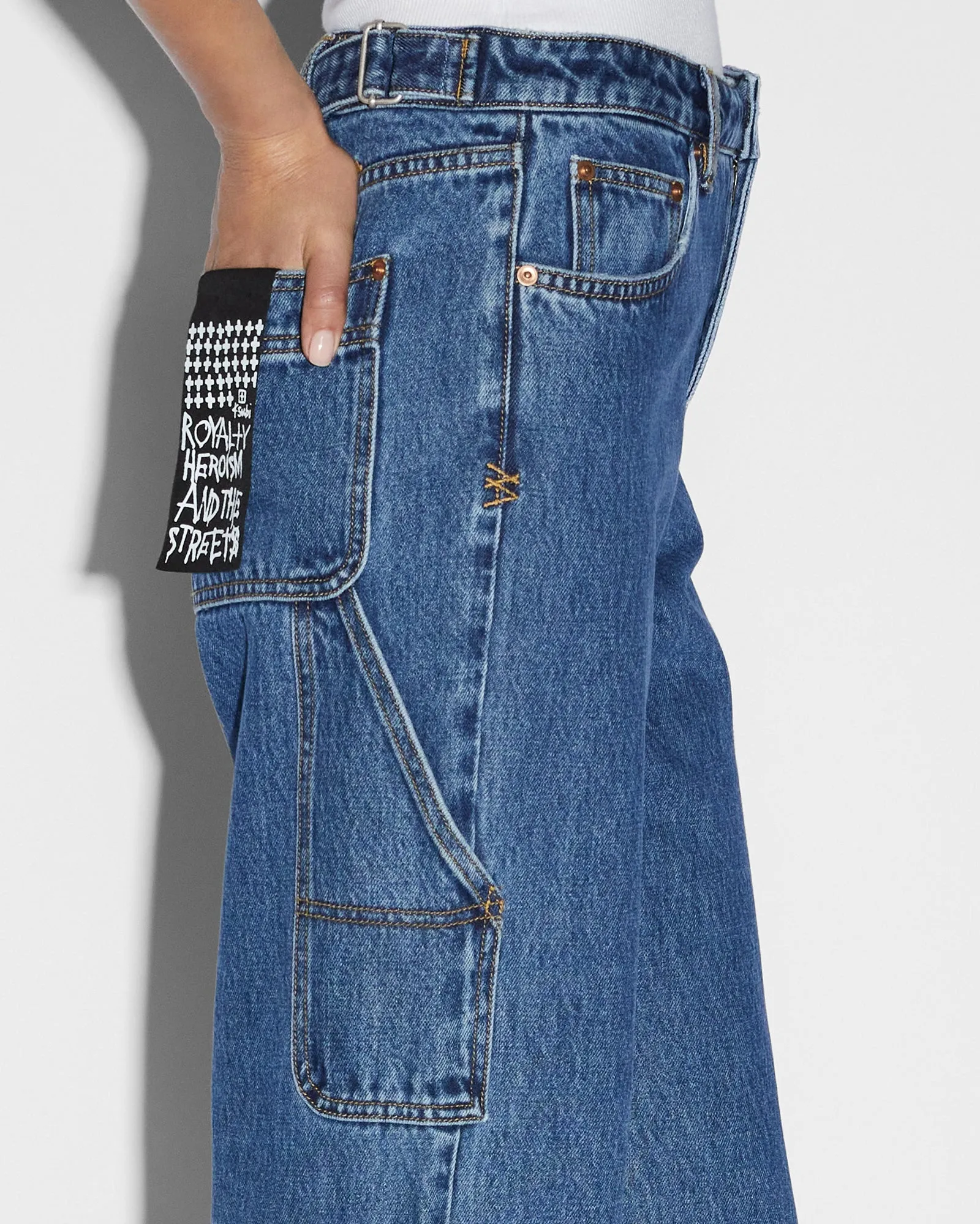 LOW RIDER CARPENTER MOODY Trendy Choice